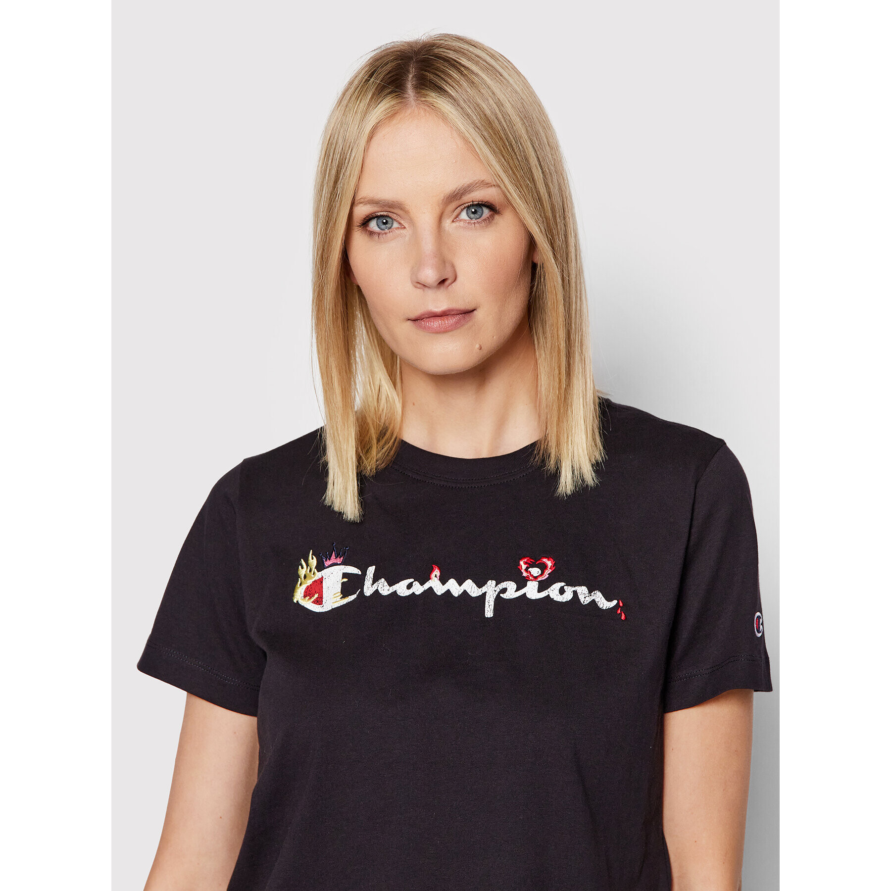 Champion Тишърт 115045 Черен Custom Fit - Pepit.bg