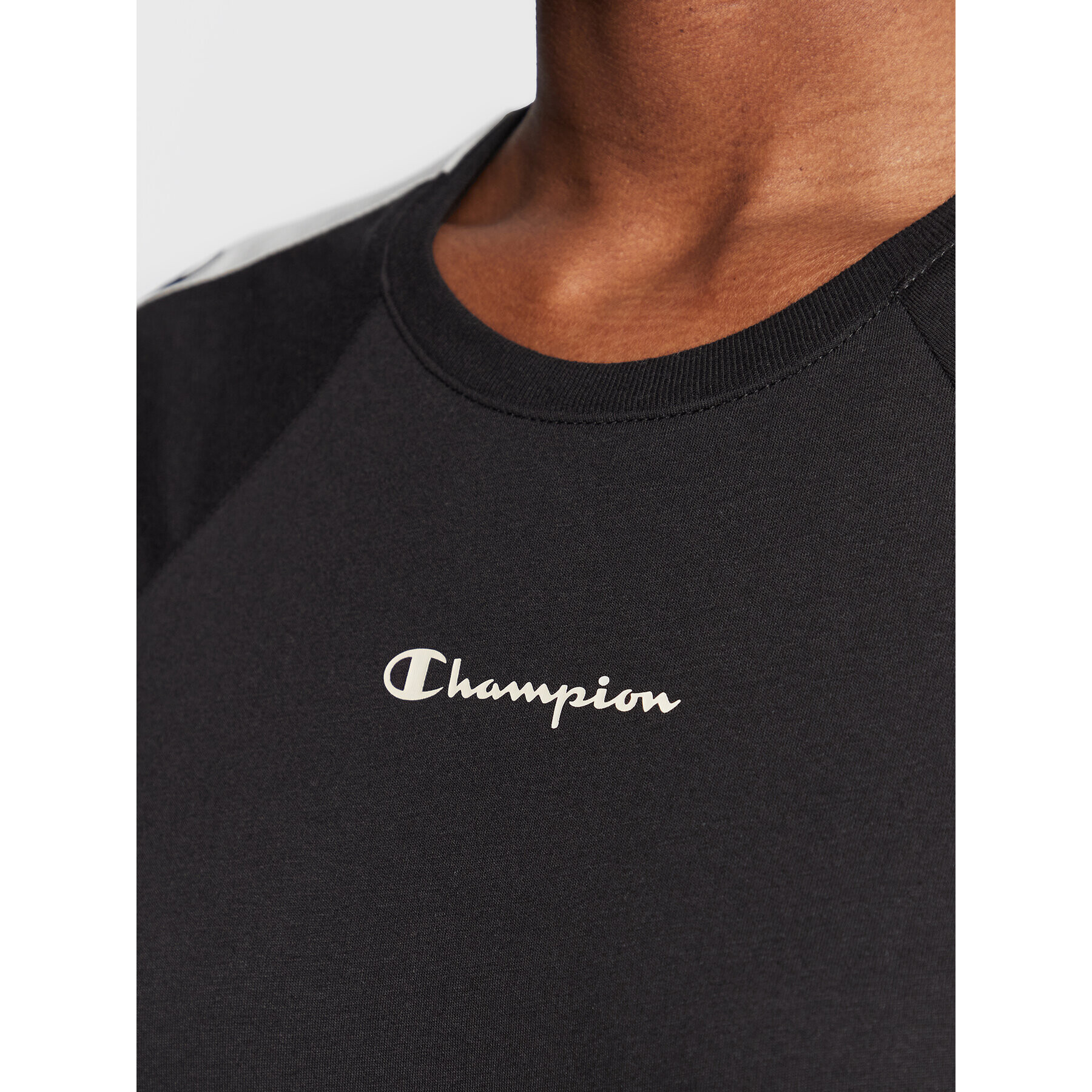 Champion Тишърт 115578 Черен Regular Fit - Pepit.bg