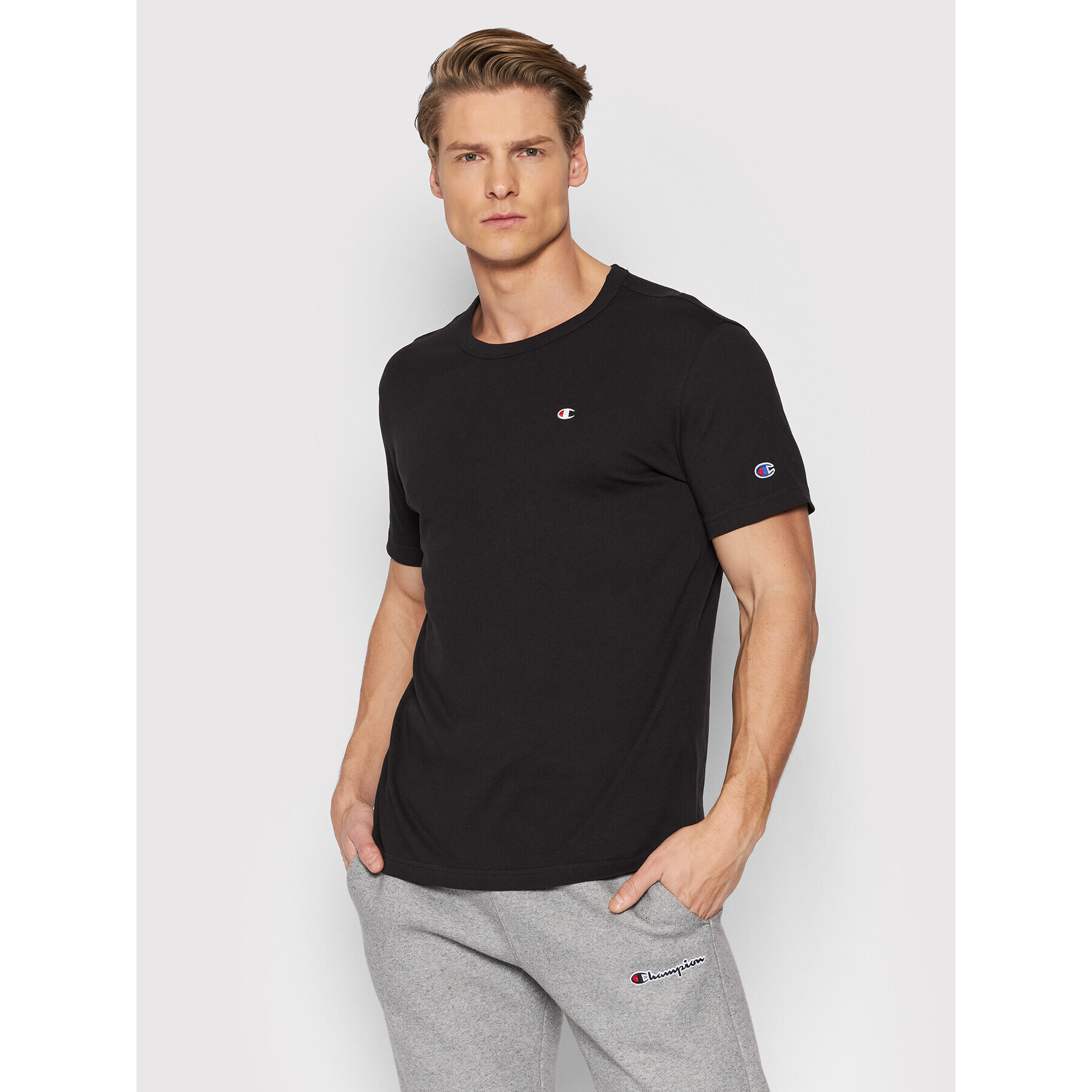 Champion Тишърт 212974 Черен Regular Fit - Pepit.bg