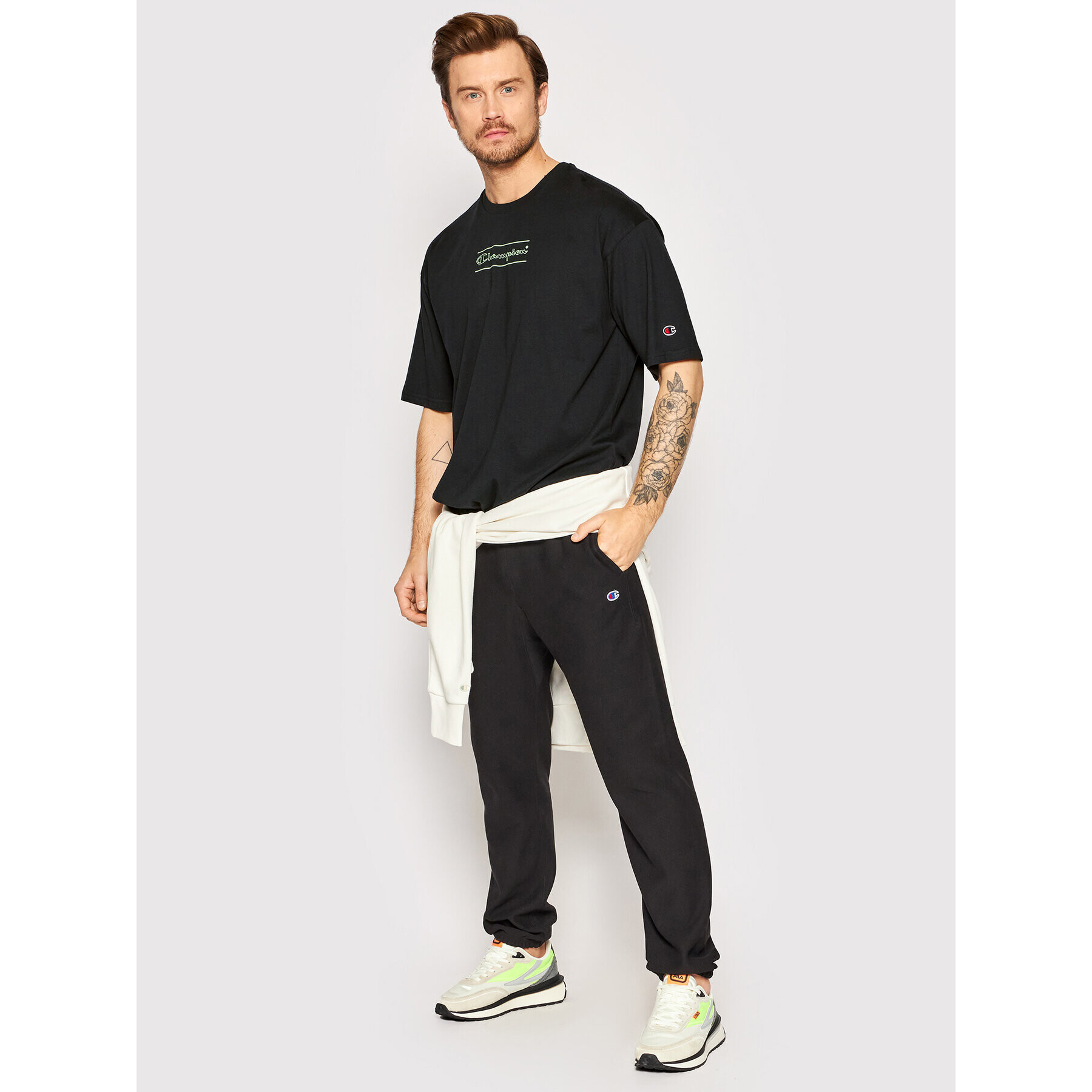 Champion Тишърт 217275 Черен Custom Fit - Pepit.bg