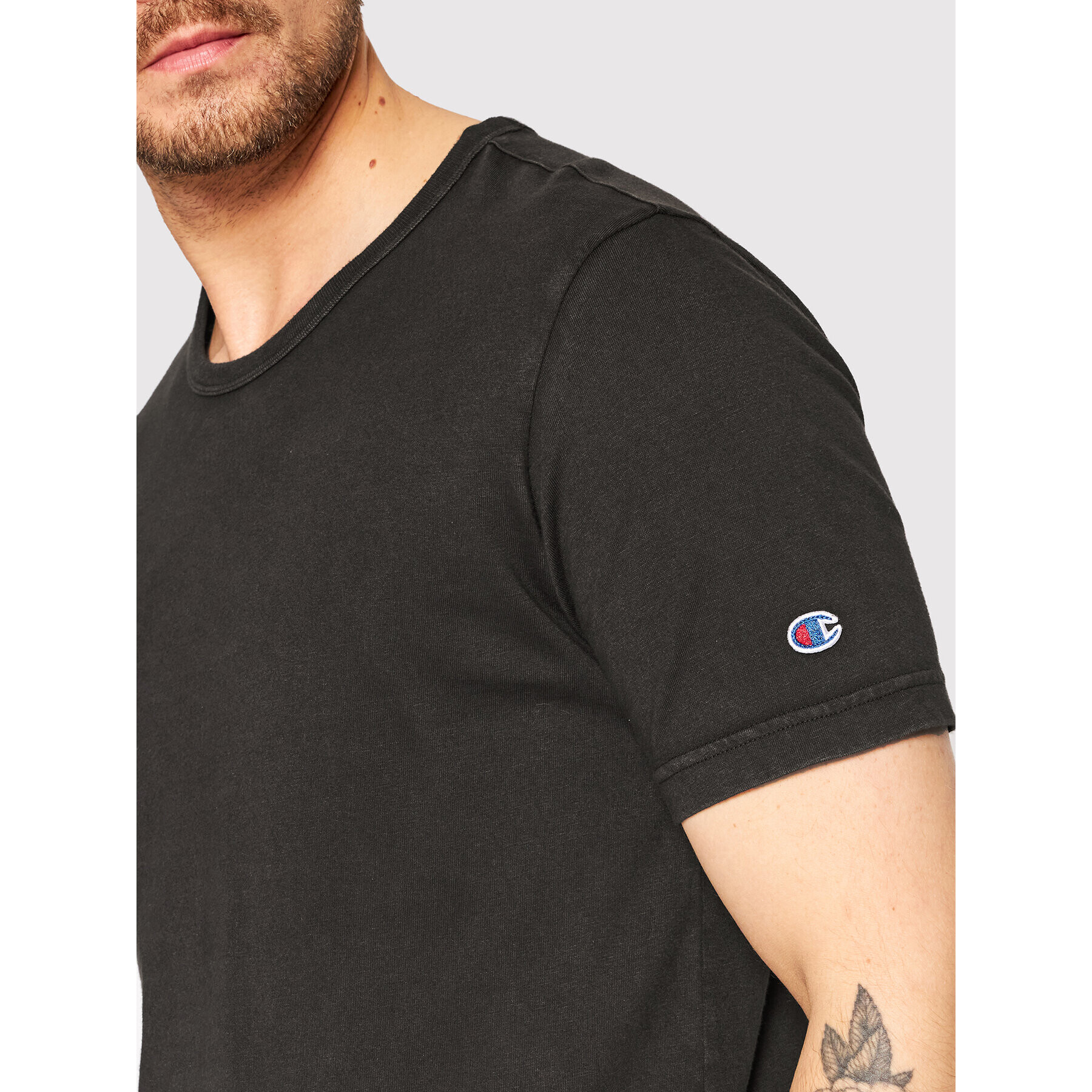 Champion Тишърт 217666 Черен Regular Fit - Pepit.bg