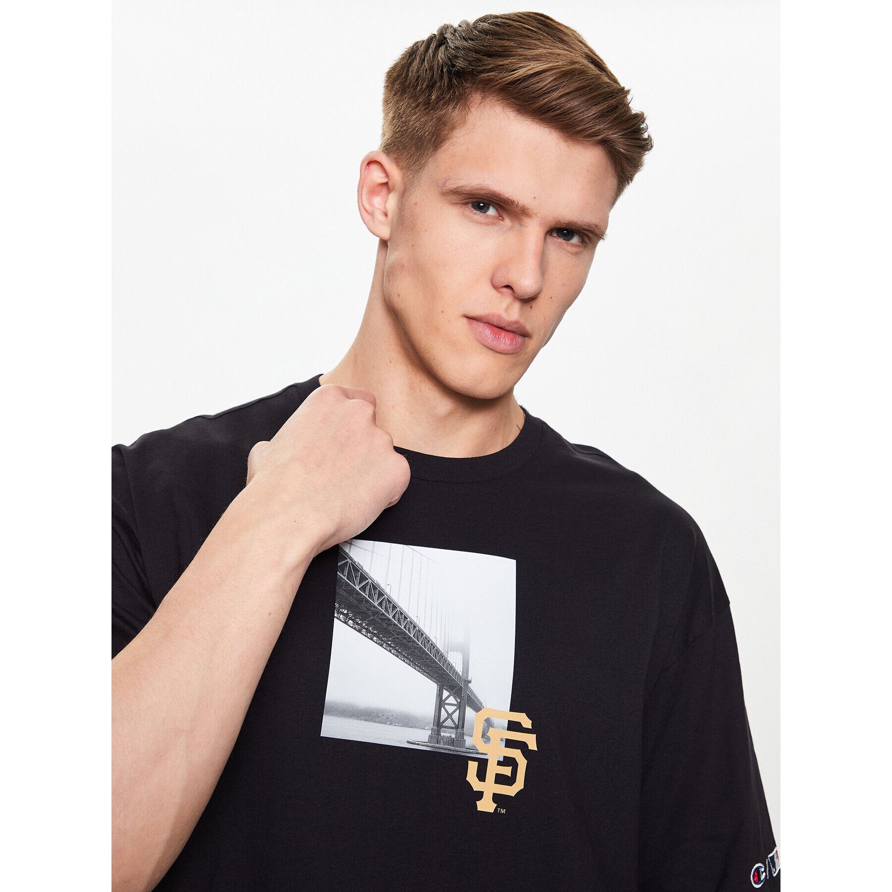 Champion Тишърт 218924 Черен Regular Fit - Pepit.bg