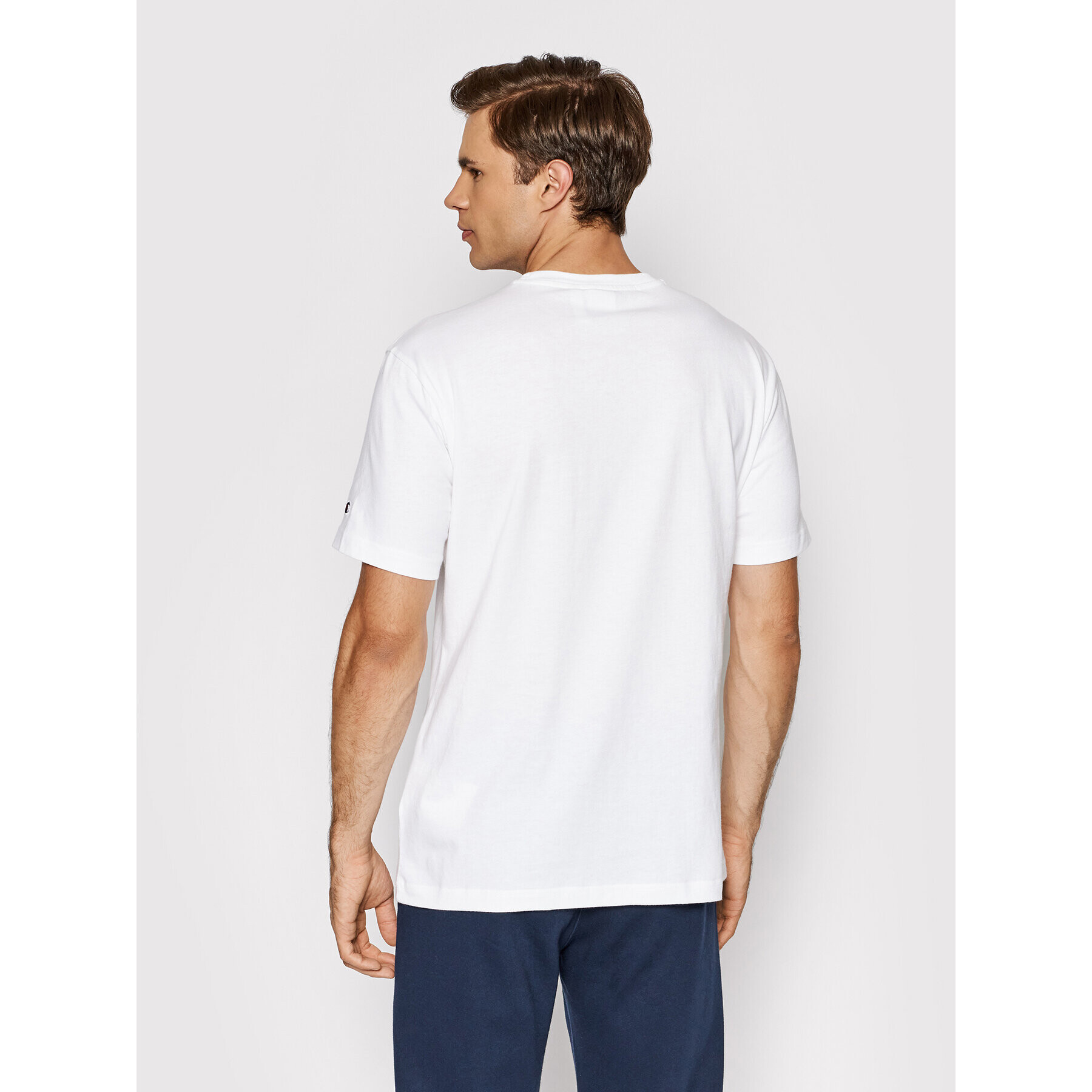Champion Тишърт Asymmetric Script Logo 216553 Бял Regular Fit - Pepit.bg