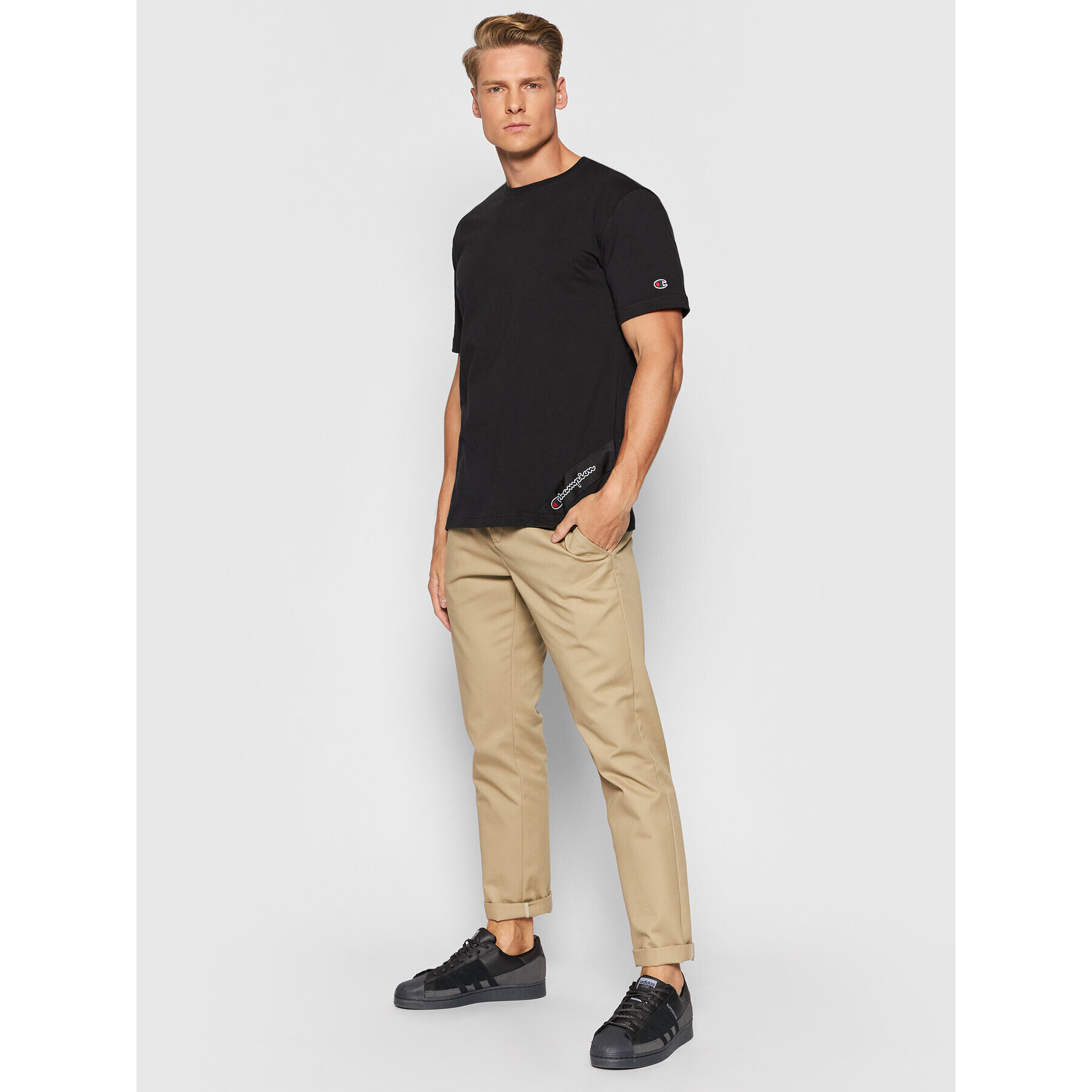 Champion Тишърт Asymmetric Script Logo 216553 Тъмносин Regular Fit - Pepit.bg