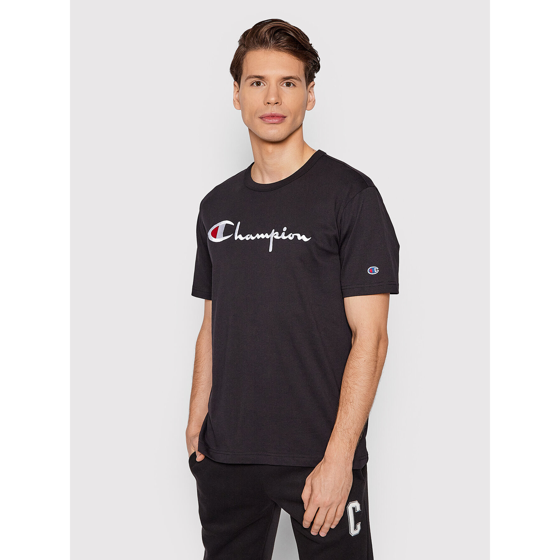 Champion Тишърт Big Script Logo 216547 Черен Comfort Fit - Pepit.bg