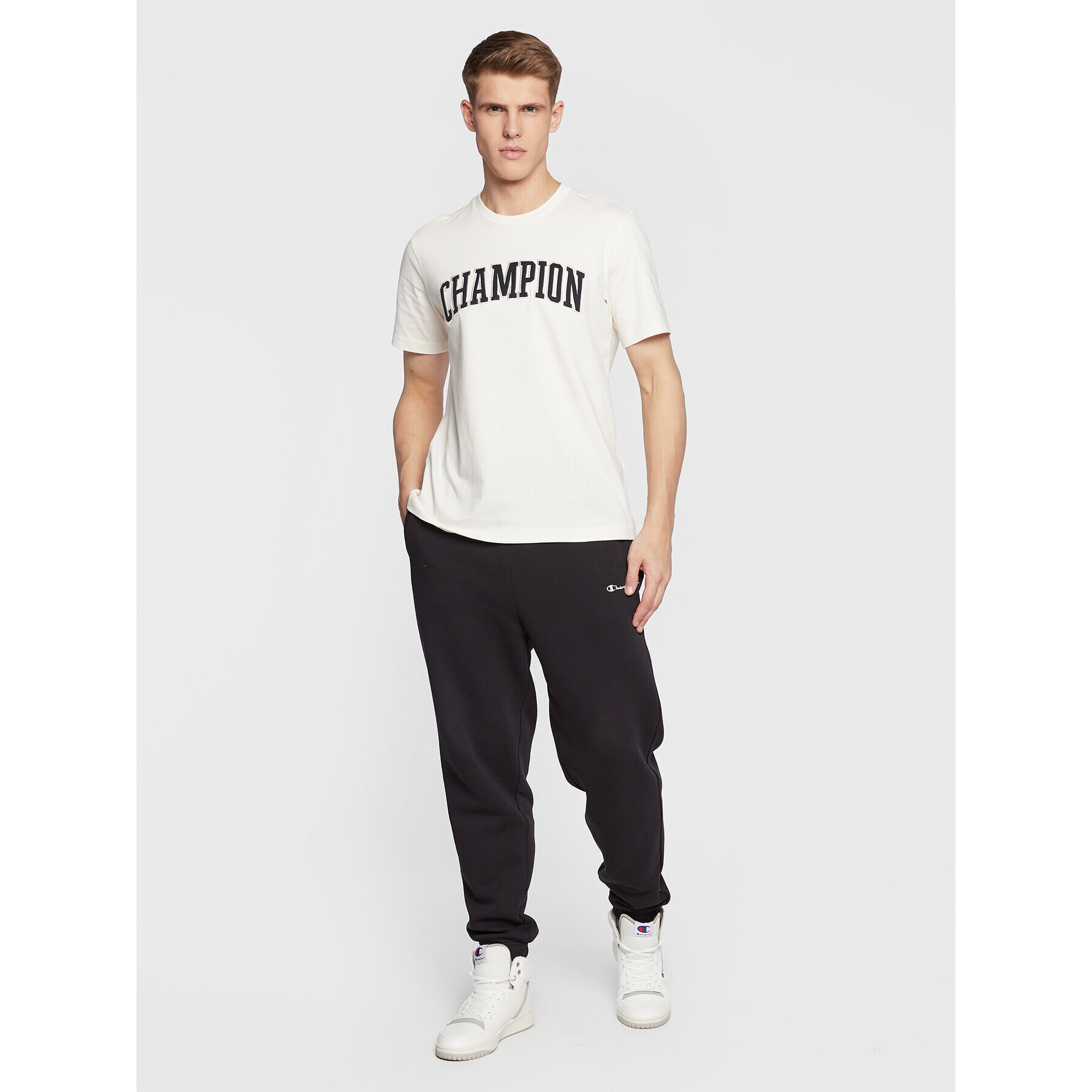 Champion Тишърт Bookstore Logo 217882 Екрю Regular Fit - Pepit.bg