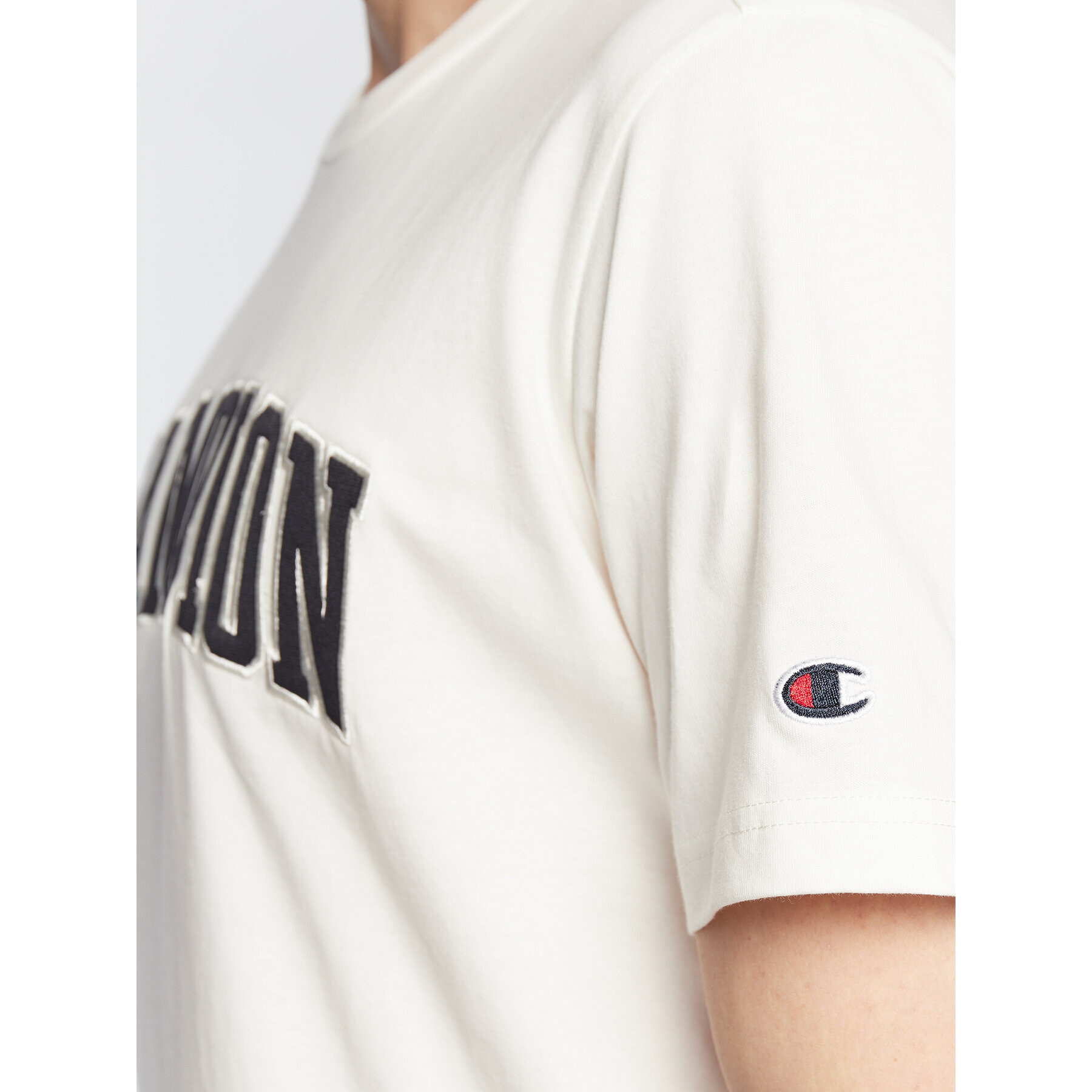 Champion Тишърт Bookstore Logo 217882 Екрю Regular Fit - Pepit.bg