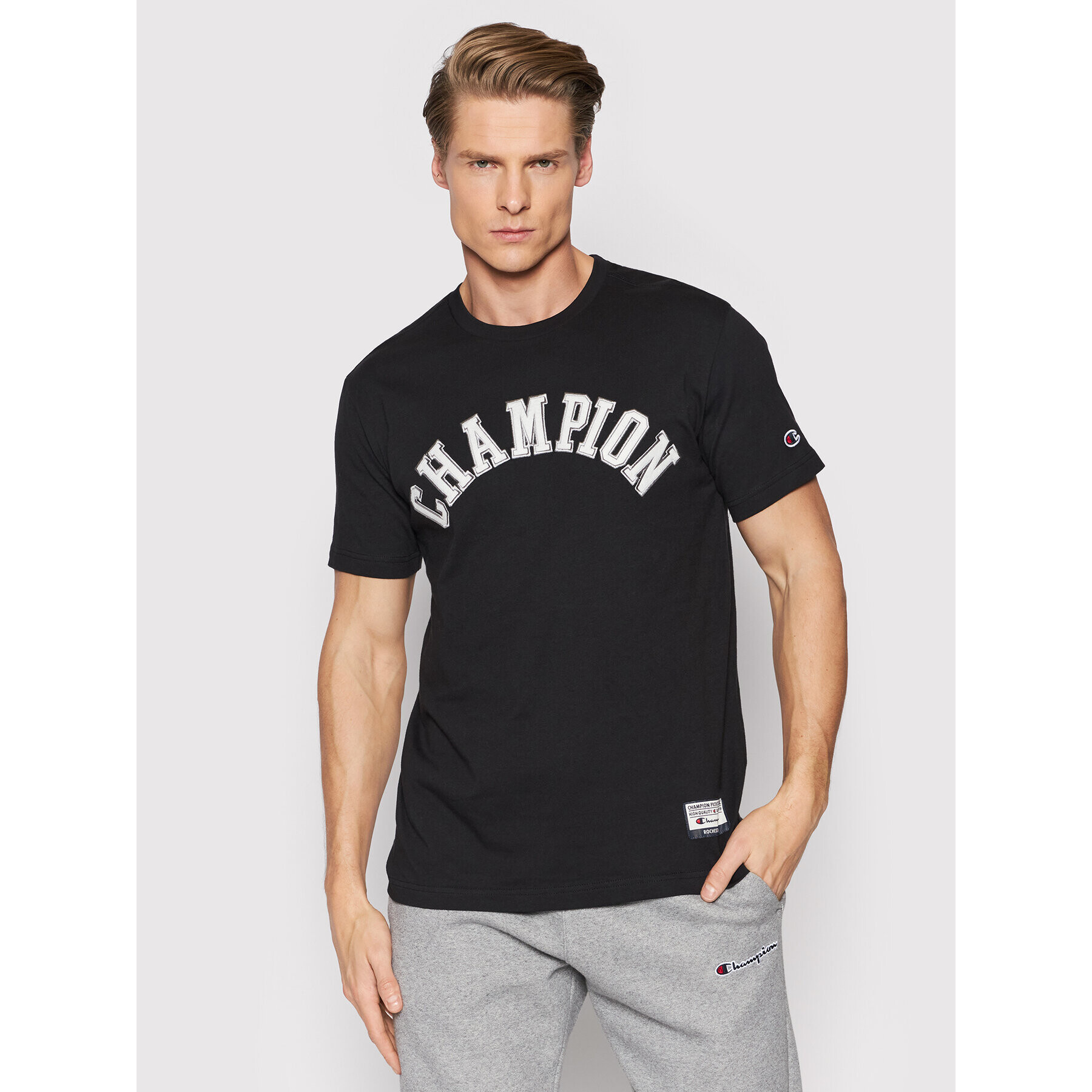 Champion Тишърт Collegiate Logo 216575 Черен Regular Fit - Pepit.bg