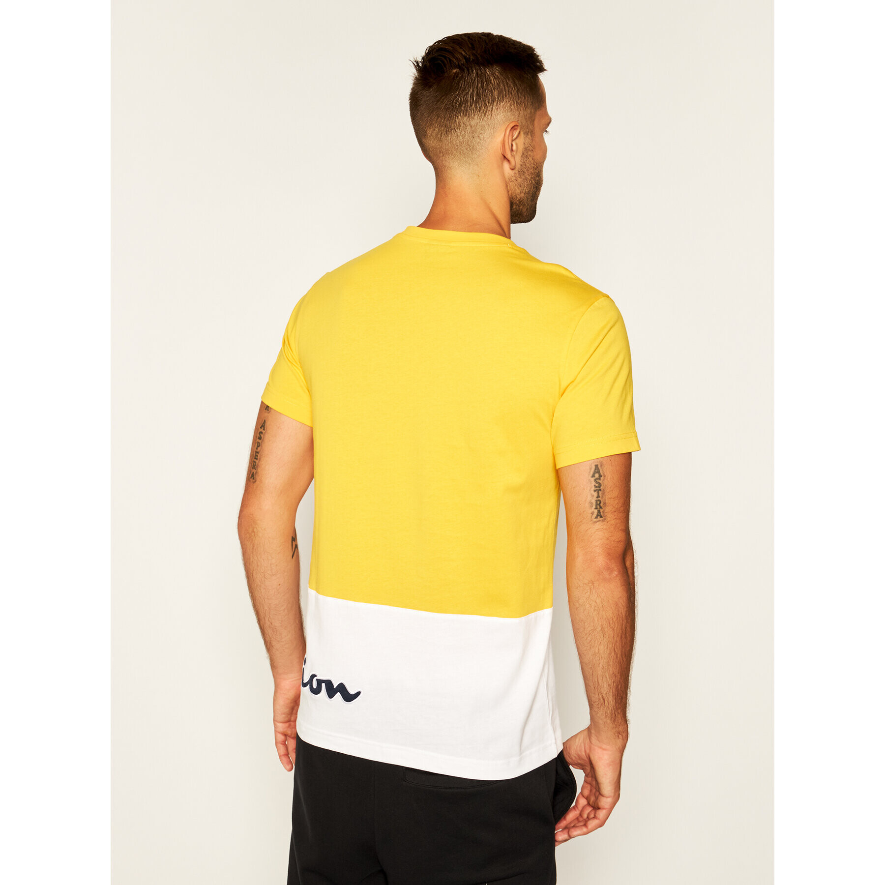 Champion Тишърт Colour Block Wraparound Logo 214208 Жълт Regular Fit - Pepit.bg