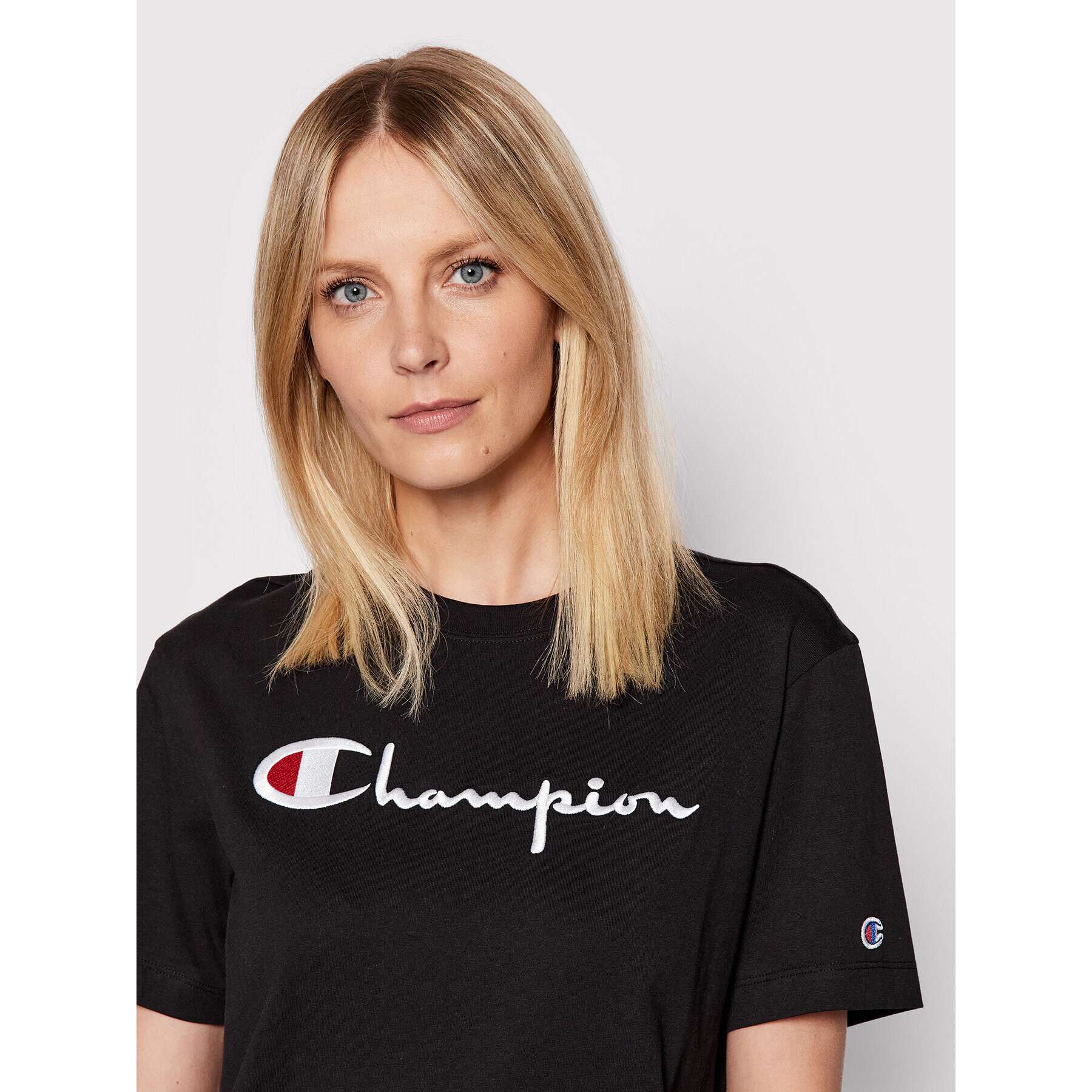 Champion Тишърт Crewneck 115108 Черен Relaxed Fit - Pepit.bg