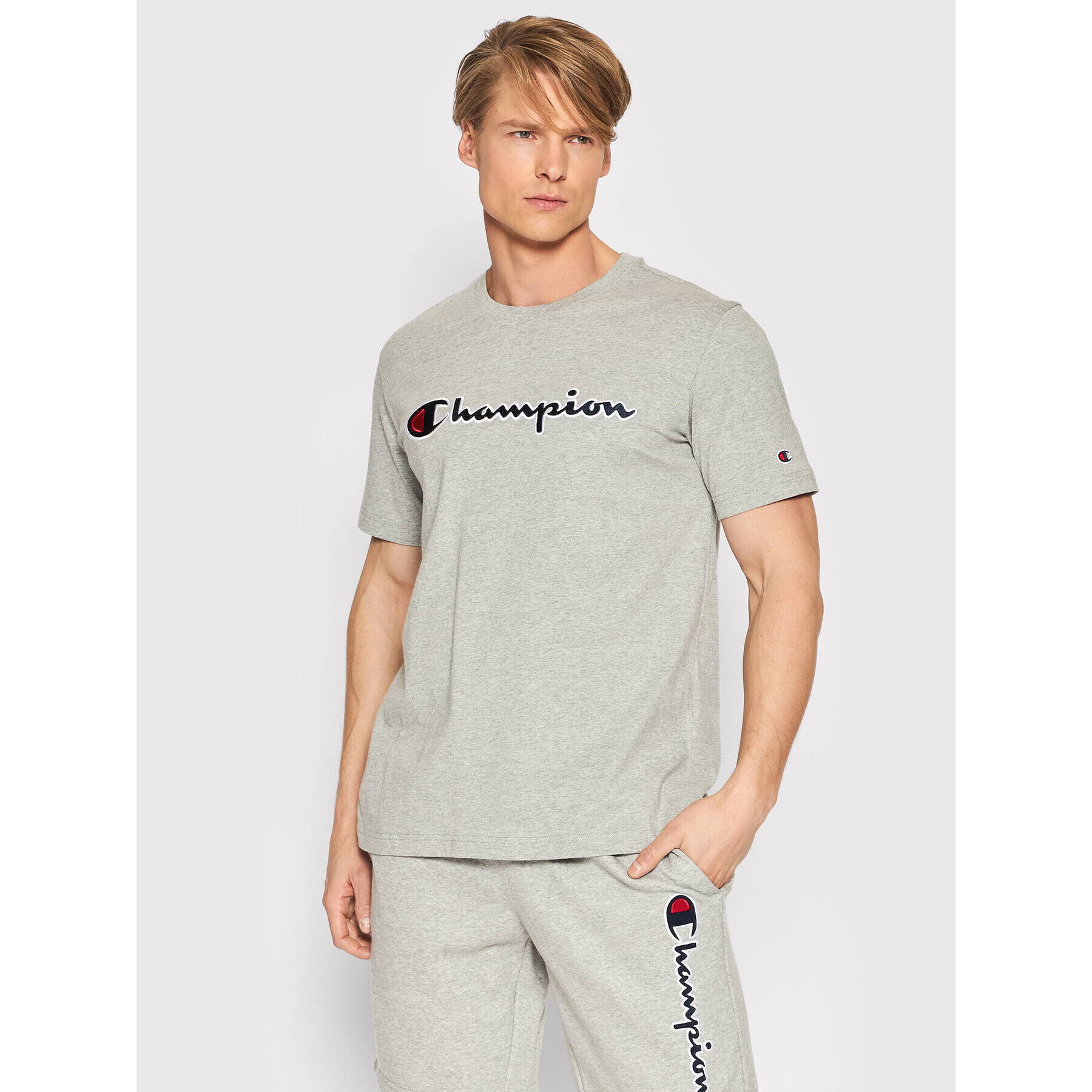 Champion Тишърт Crewneck 217814 Сив Regular Fit - Pepit.bg