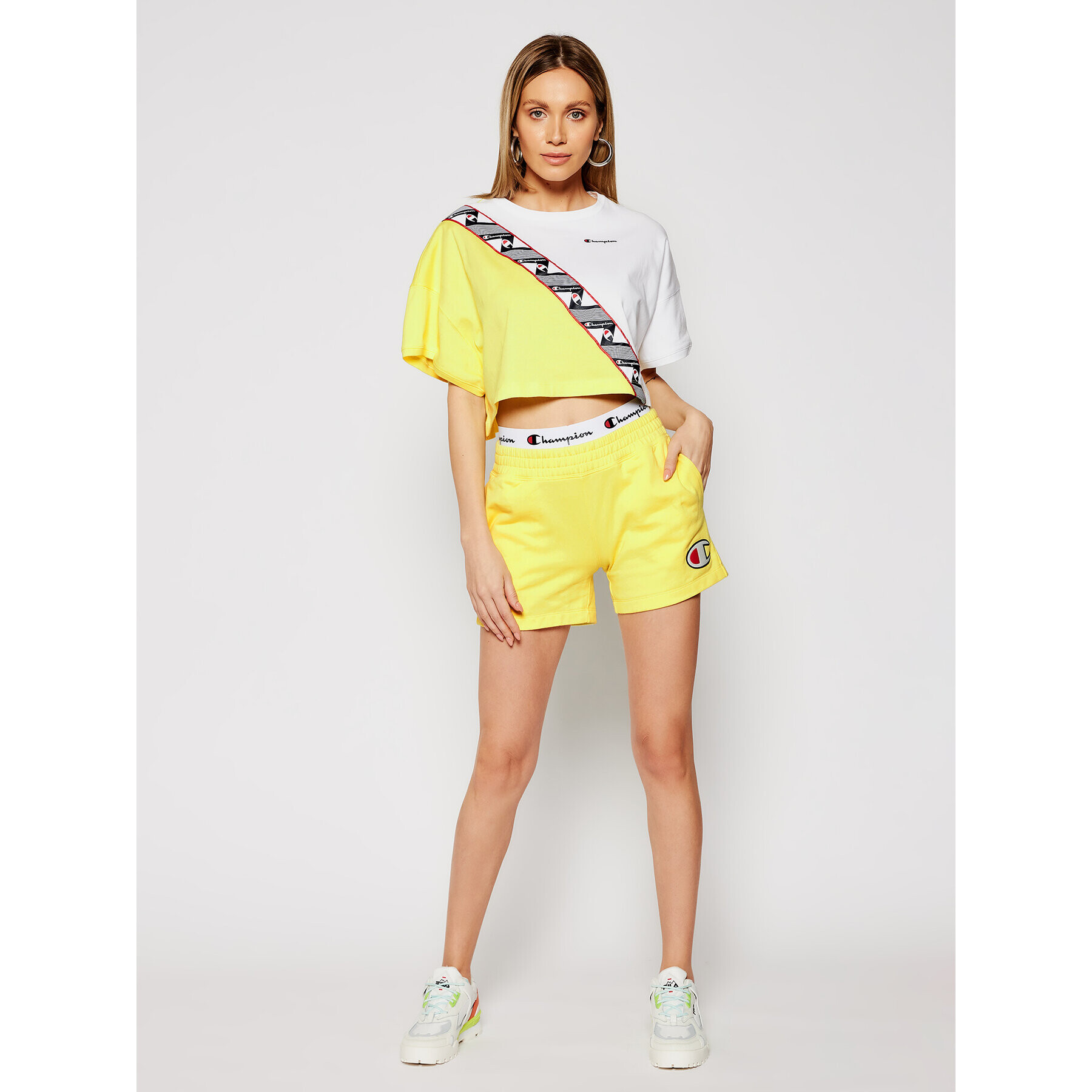 Champion Тишърт Croptop 112767 Жълт Custom Fit - Pepit.bg