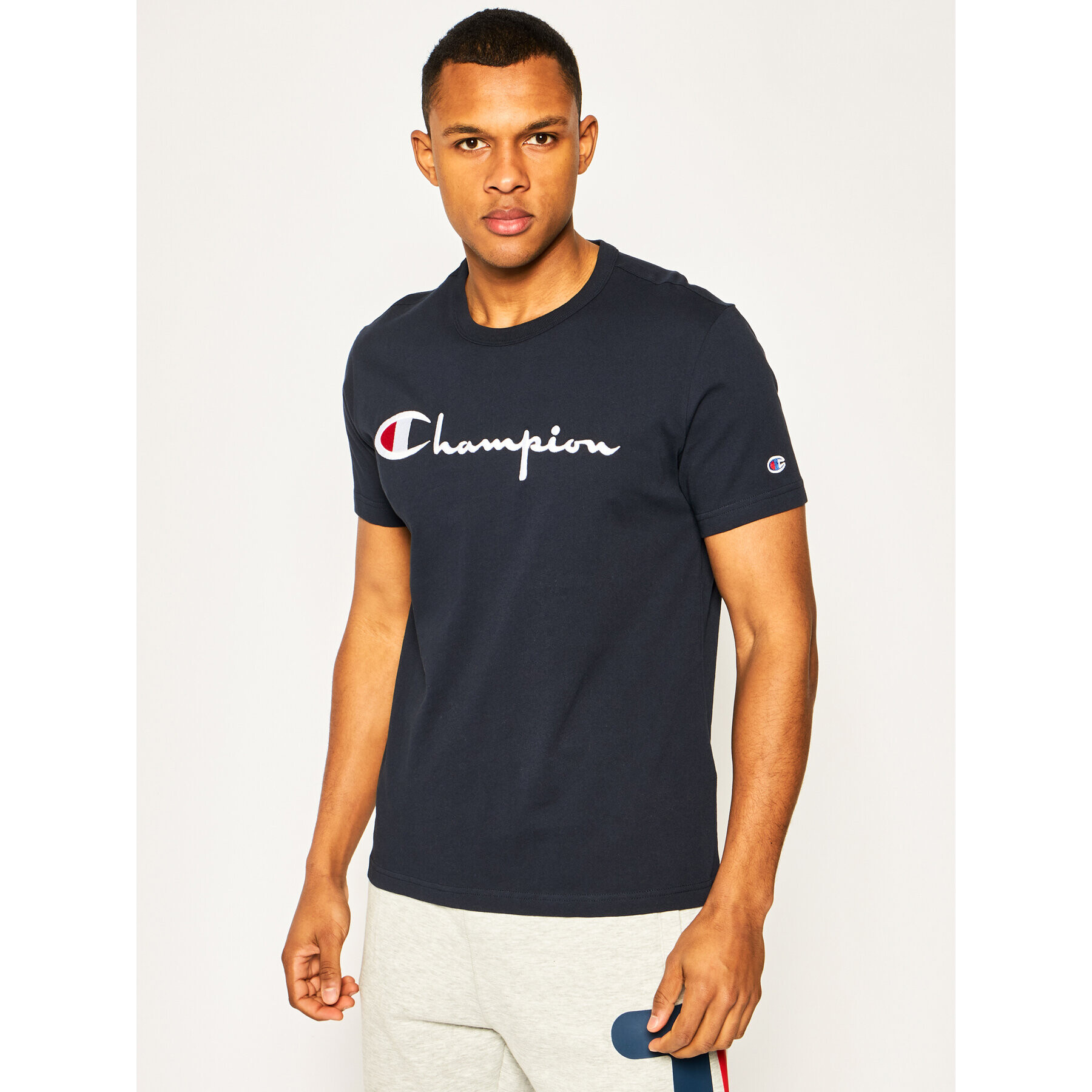 Champion Тишърт Embroidered Script Logo 210972 Тъмносин Regular Fit - Pepit.bg