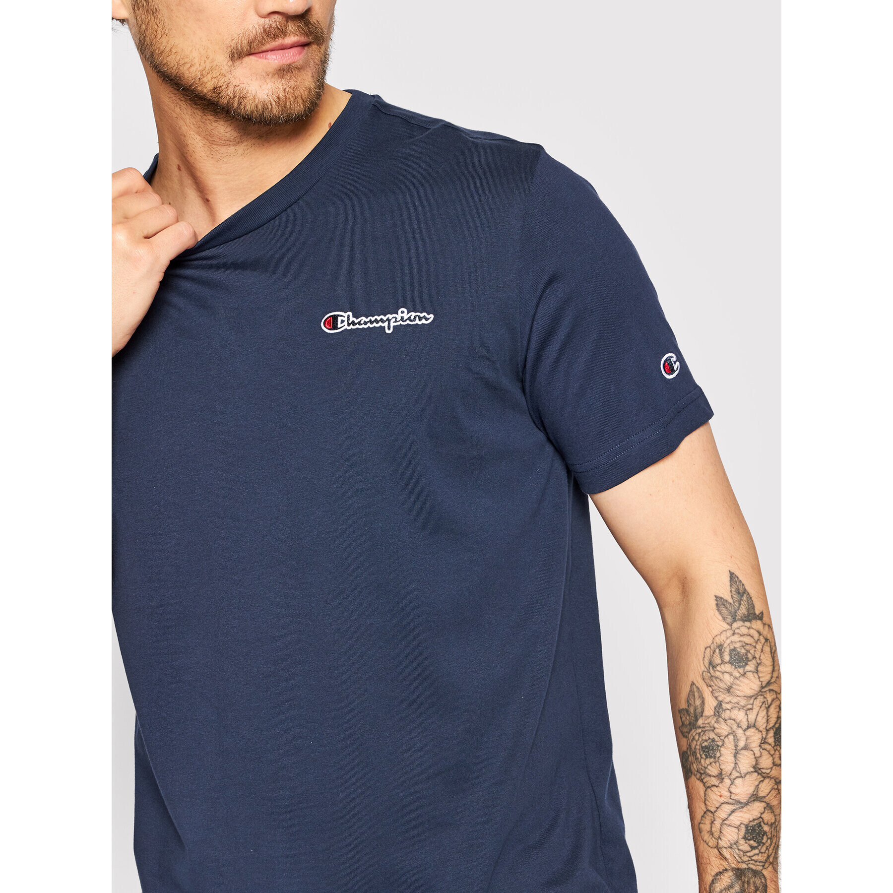 Champion Тишърт Embroidered Script Logo 217813 Тъмносин Comfort Fit - Pepit.bg