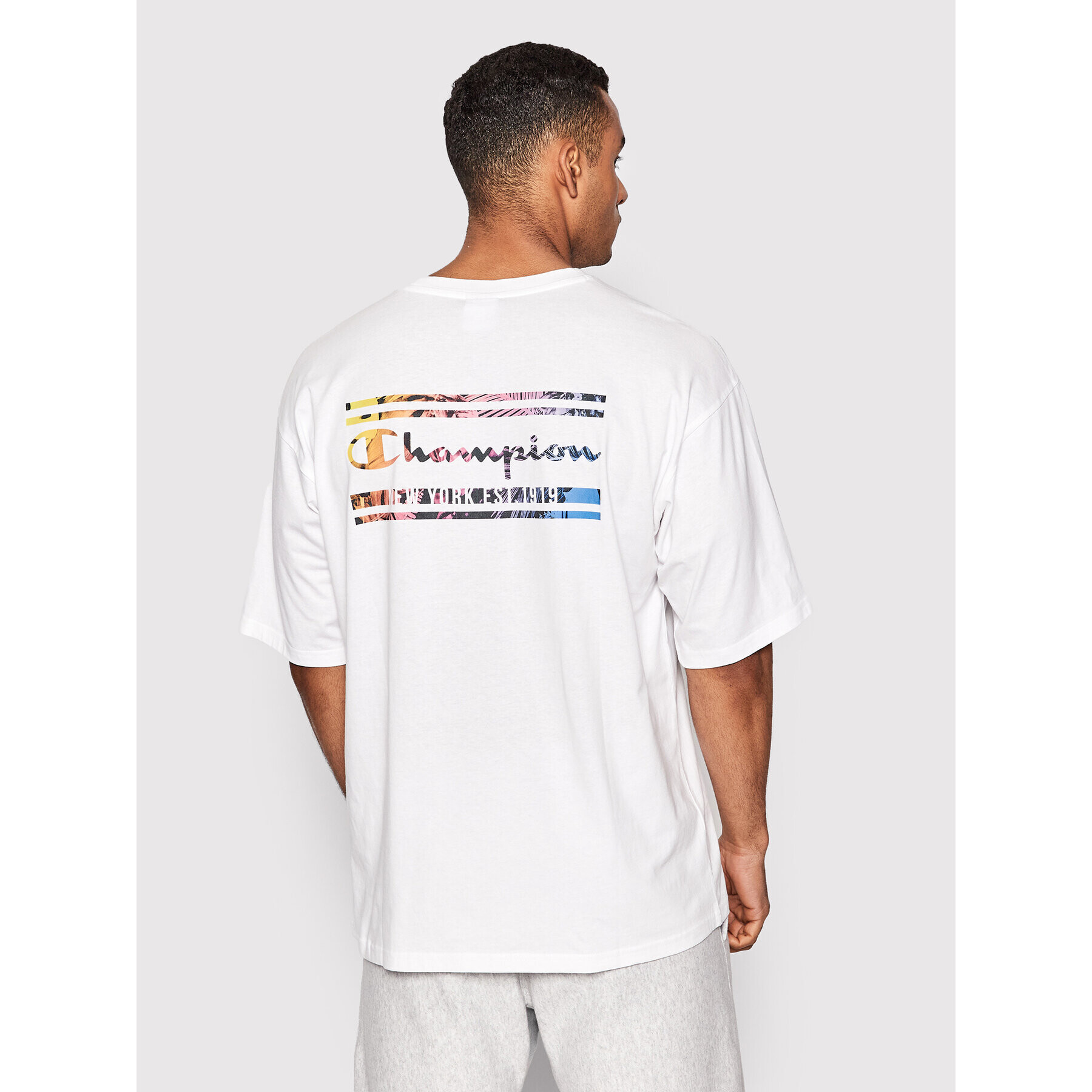 Champion Тишърт Graphic 217270 Бял Regular Fit - Pepit.bg