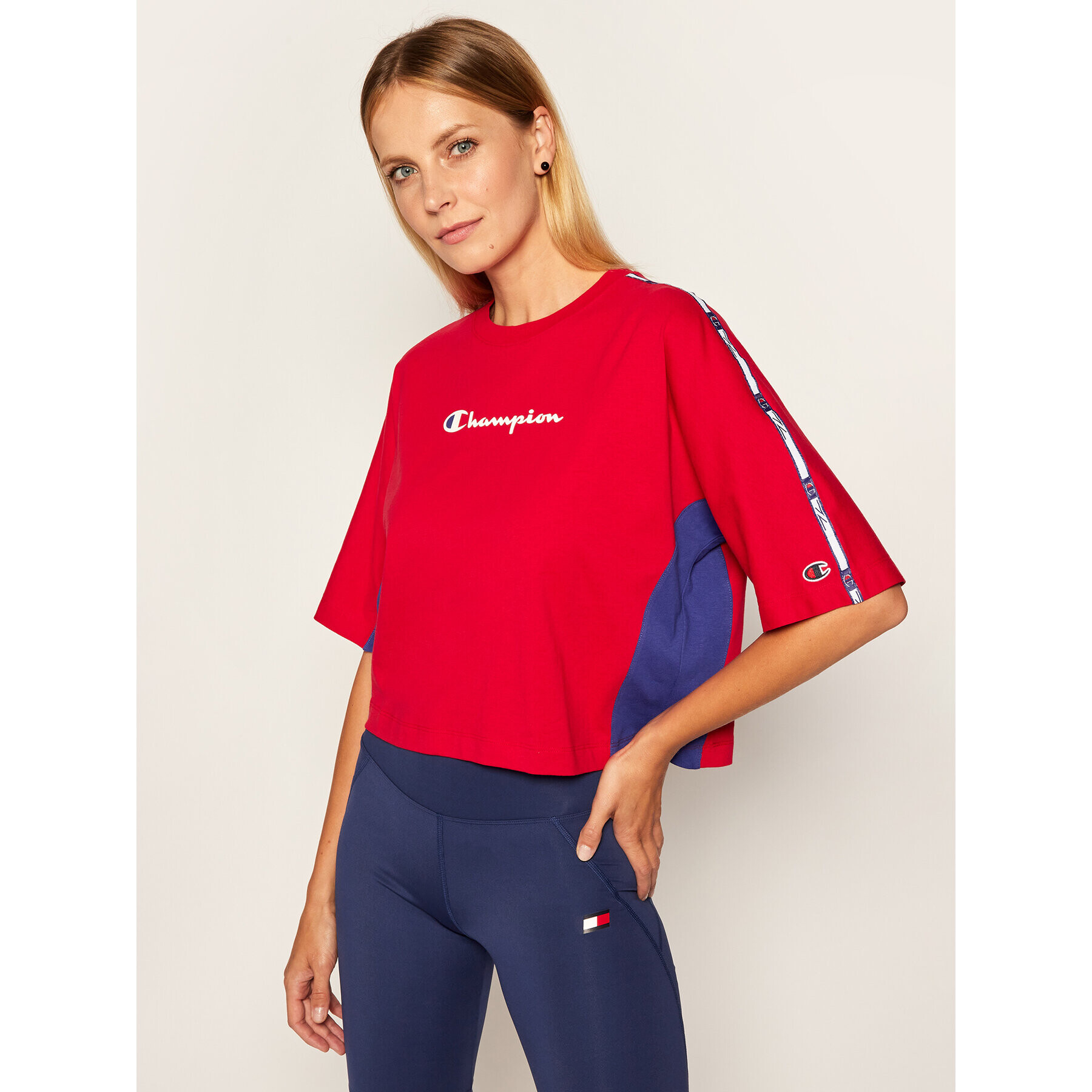 Champion Тишърт Logo 113345 Червен Oversize - Pepit.bg