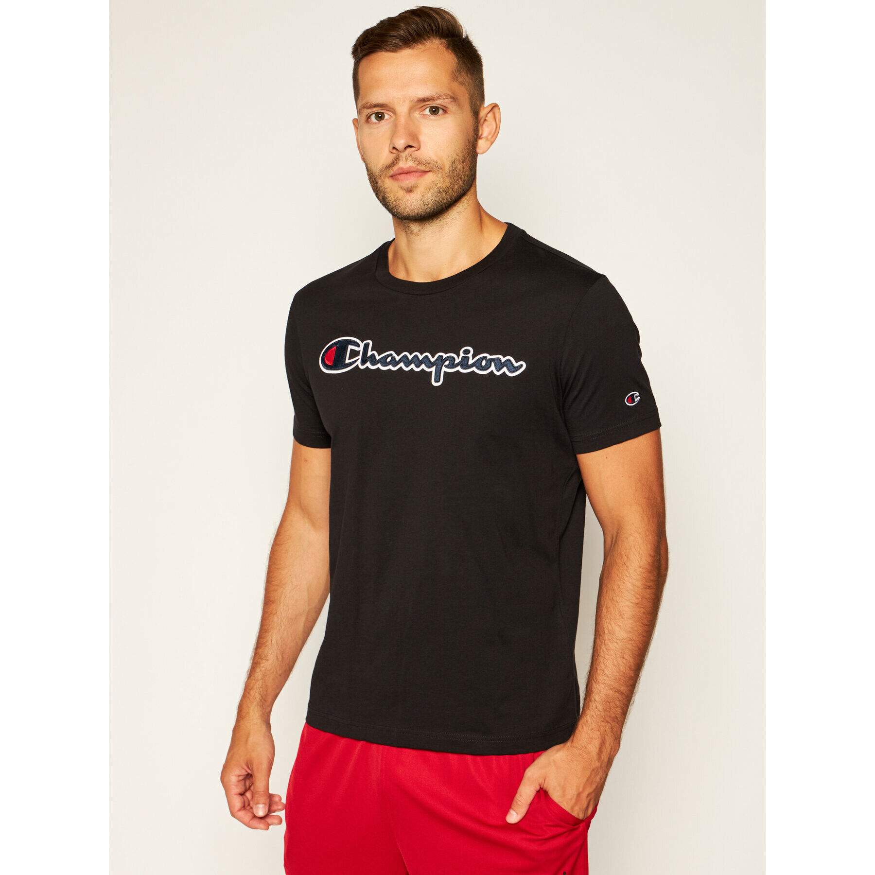 Champion Тишърт Logo 214194 Черен Comfort Fit - Pepit.bg