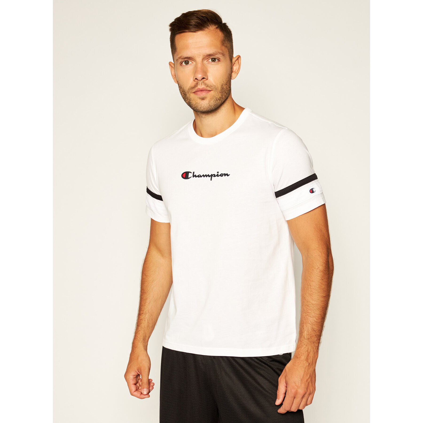 Champion Тишърт Scripe Detail Script Logo 214267 Бял Comfort Fit - Pepit.bg