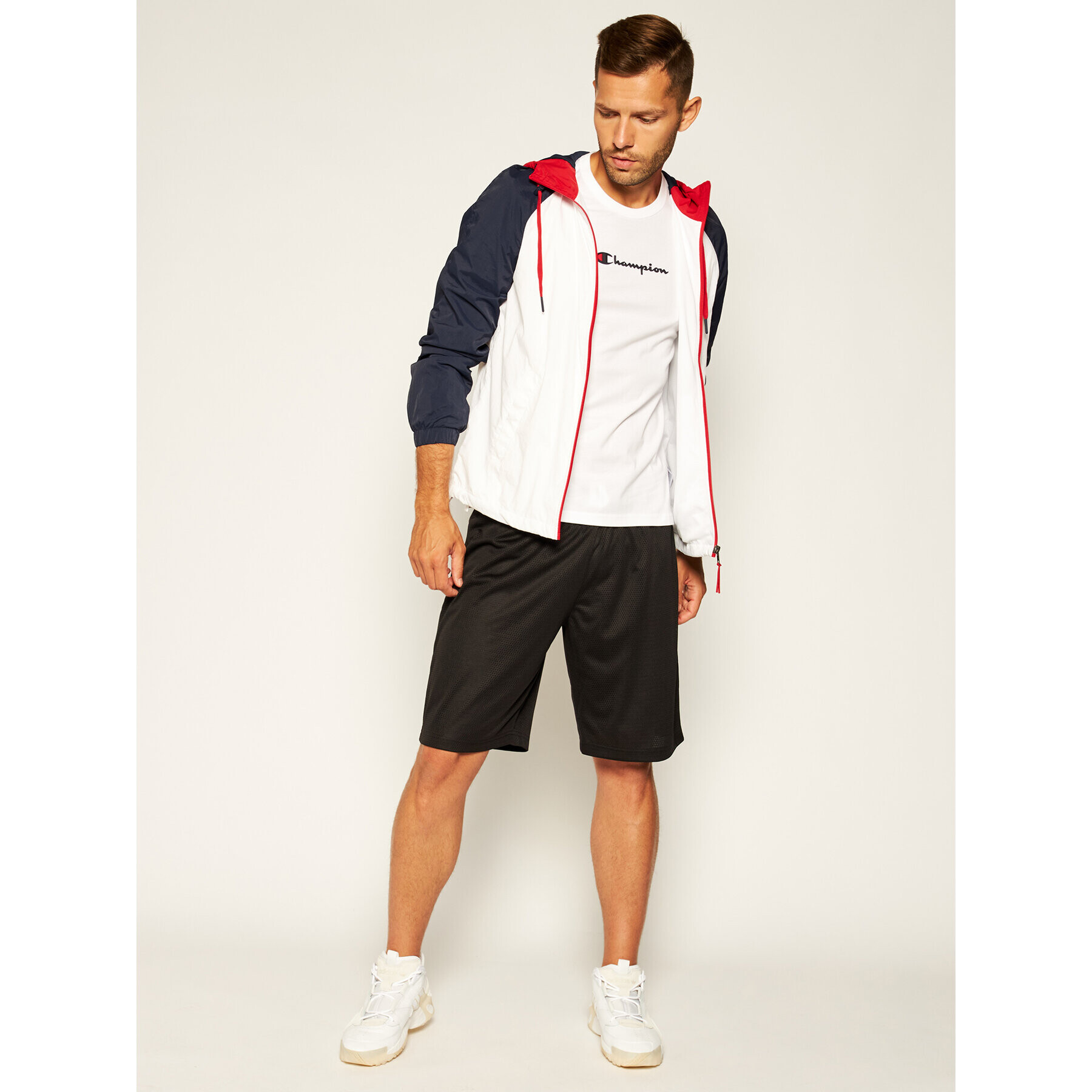 Champion Тишърт Scripe Detail Script Logo 214267 Бял Comfort Fit - Pepit.bg