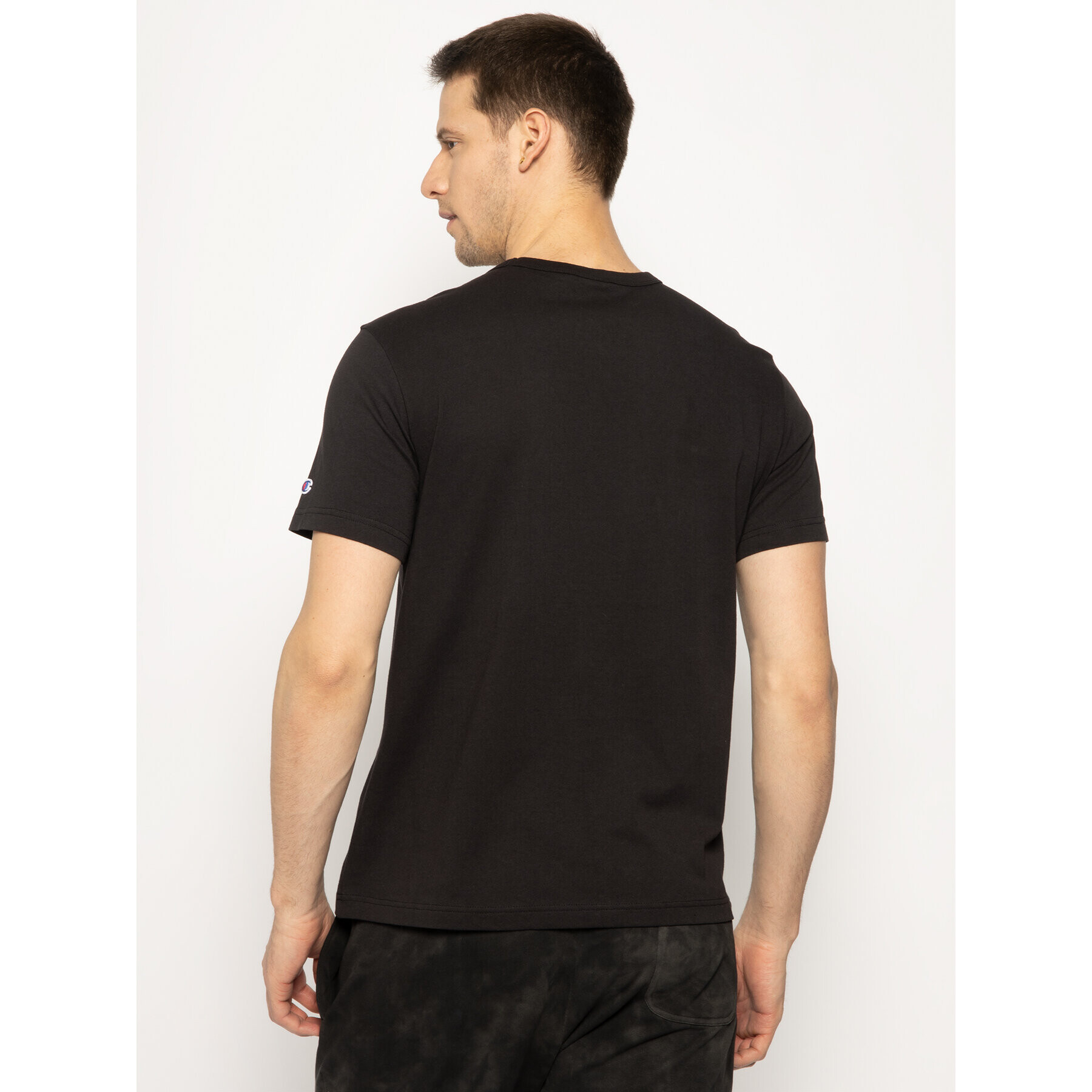 Champion Тишърт Script Logo 210972 Черен Regular Fit - Pepit.bg