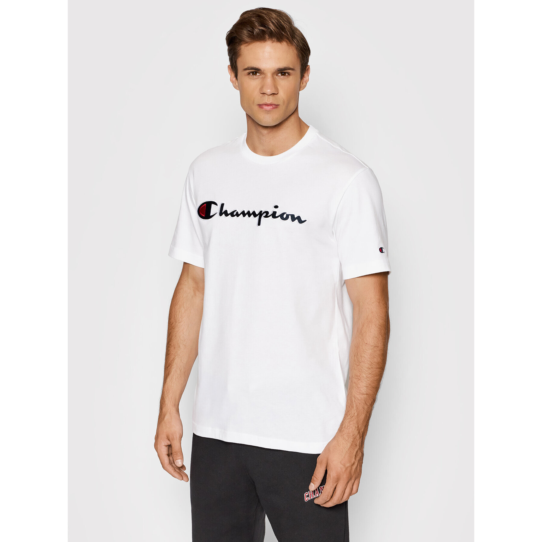 Champion Тишърт Script Logo 216473 Бял Comfort Fit - Pepit.bg