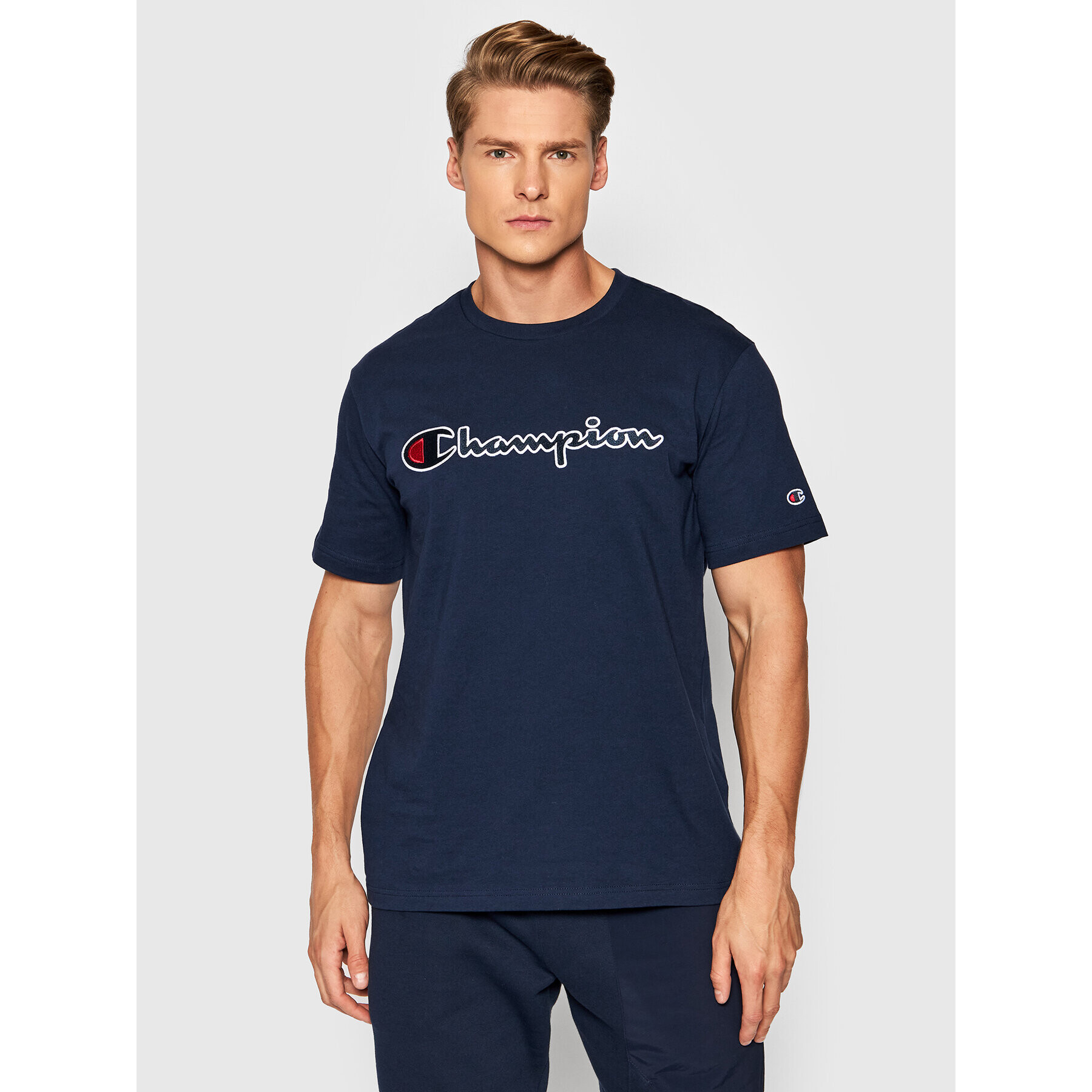 Champion Тишърт Script Logo 216473 Тъмносин Comfort Fit - Pepit.bg