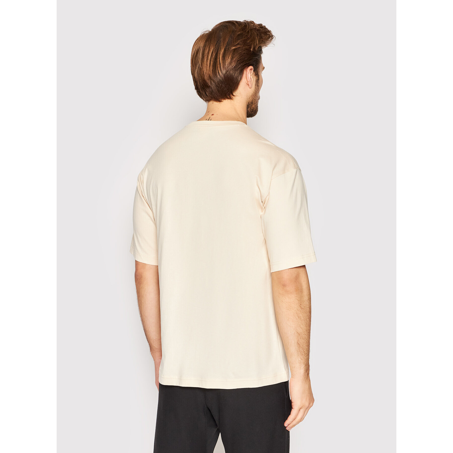 Champion Тишърт Script Logo 217071 Бежов Regular Fit - Pepit.bg