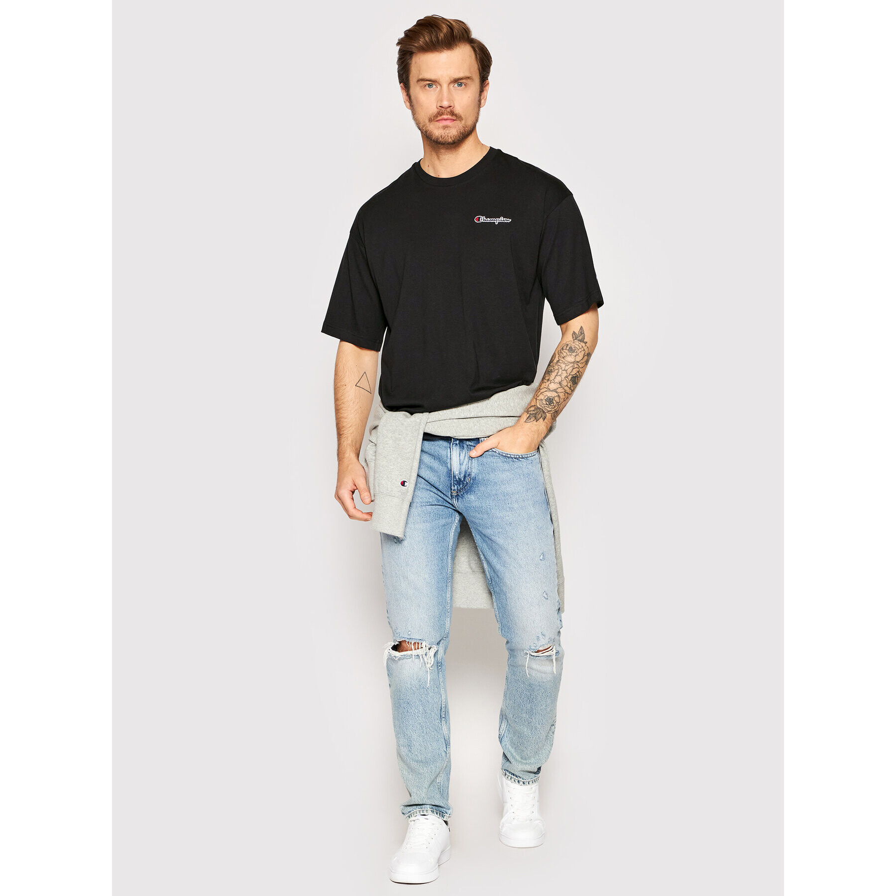 Champion Тишърт Script Logo 217071 Черен Comfort Fit - Pepit.bg