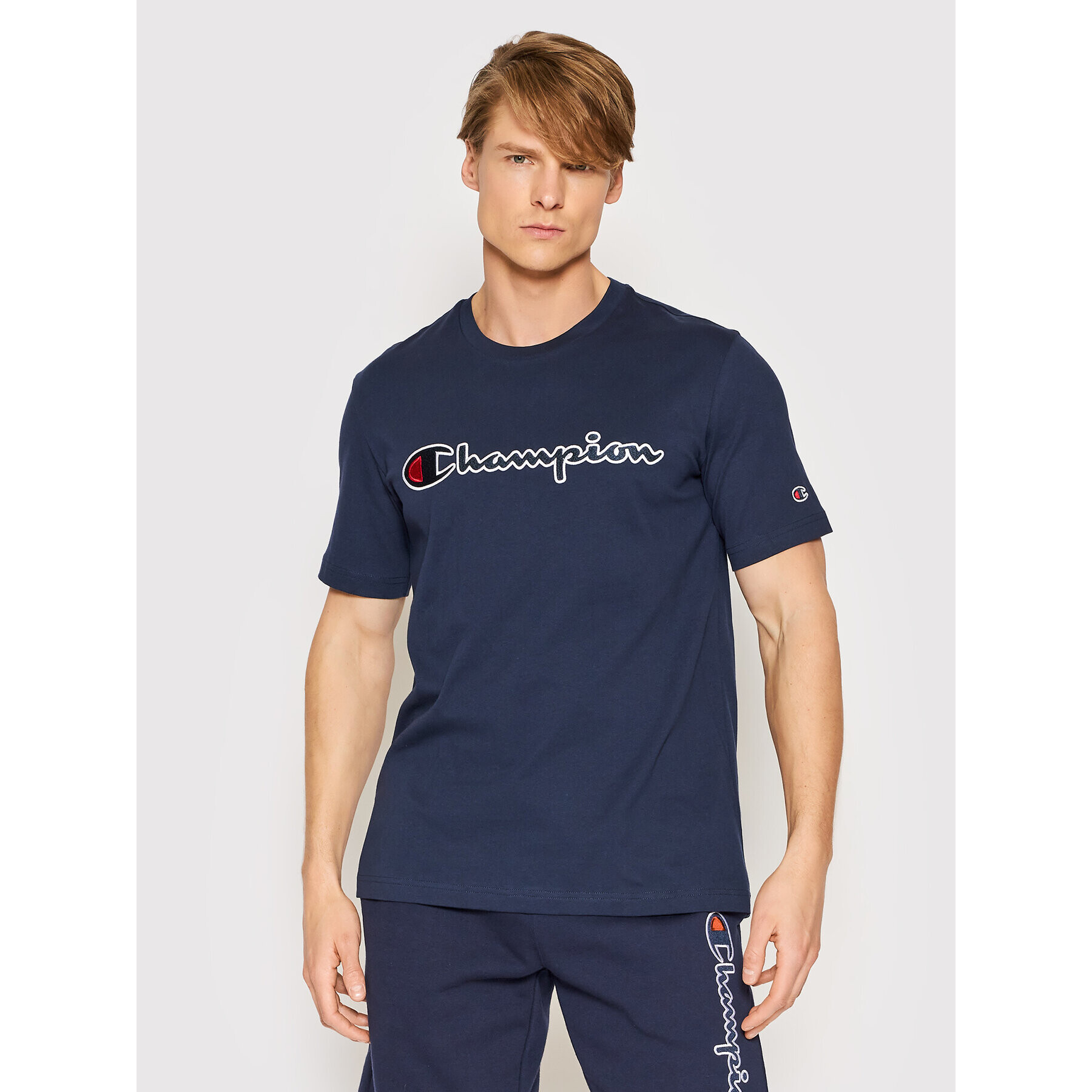 Champion Тишърт Script Logo 217814 Тъмносин Comfort Fit - Pepit.bg