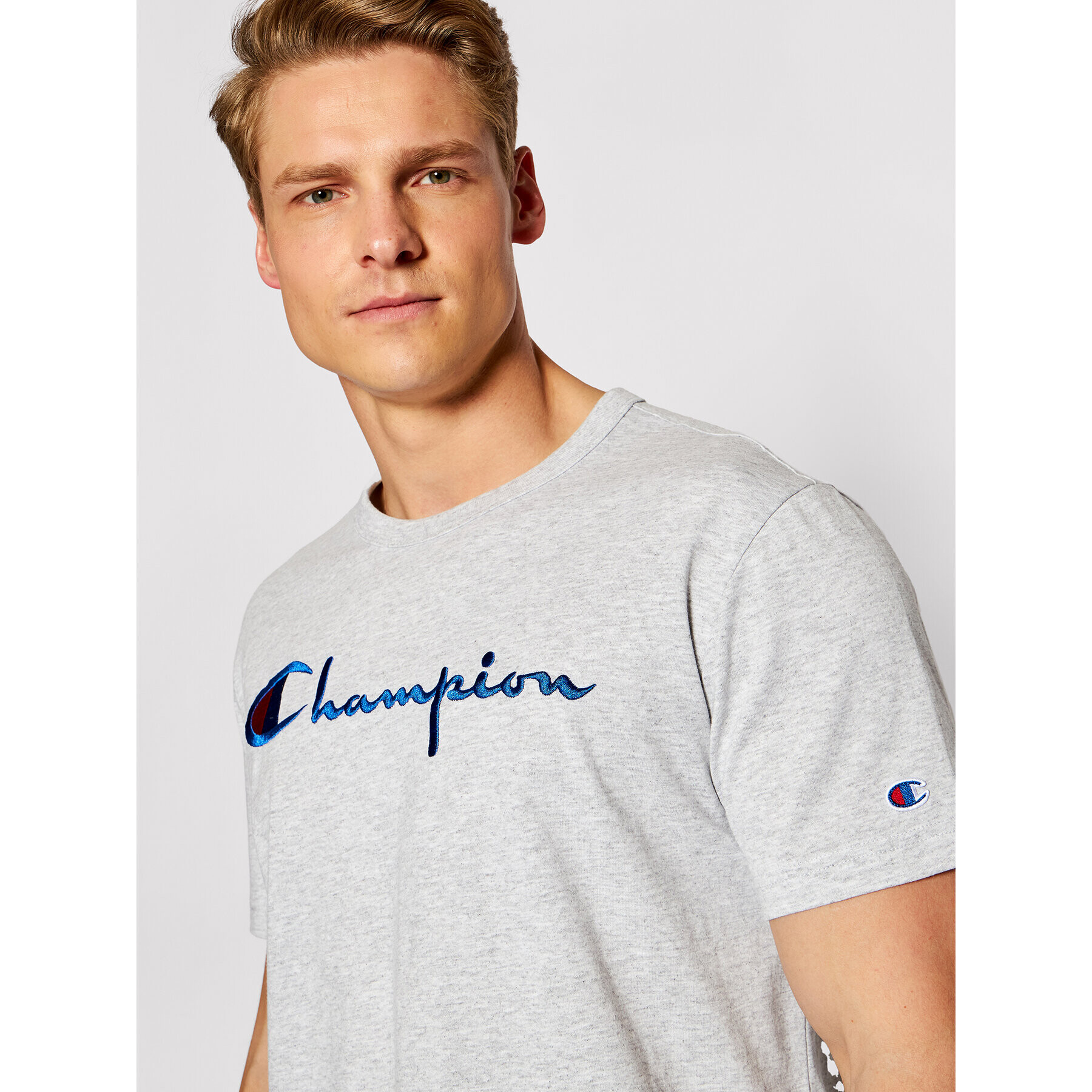 Champion Тишърт Script Logo Crew 210972 Сив Regular Fit - Pepit.bg
