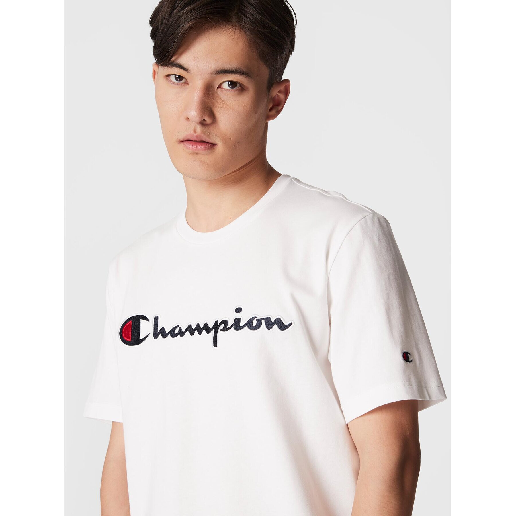 Champion Тишърт Script Logo Emroidery 218007 Бял Regular Fit - Pepit.bg