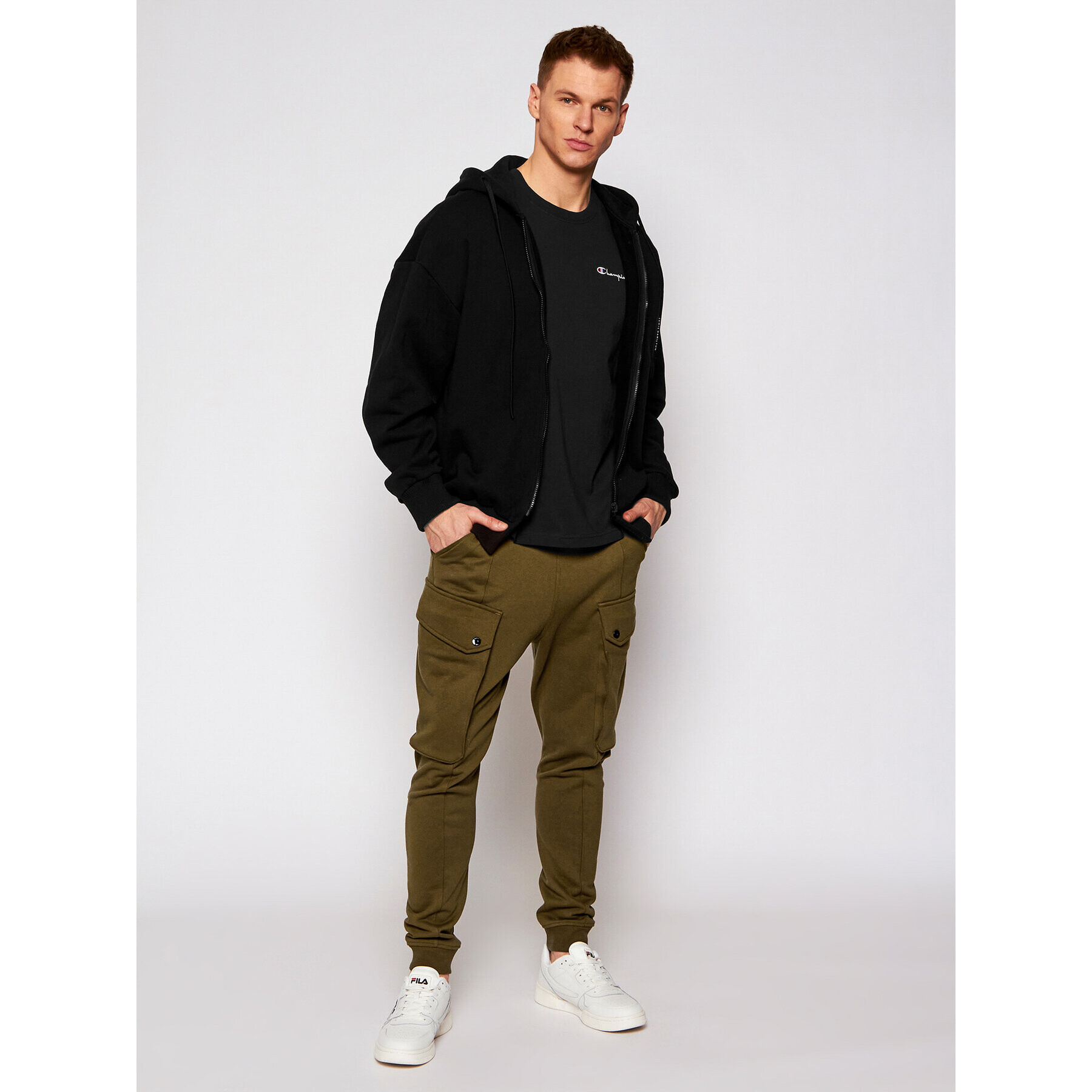 Champion Тишърт Small Script Logo 214282 Черен Custom Fit - Pepit.bg