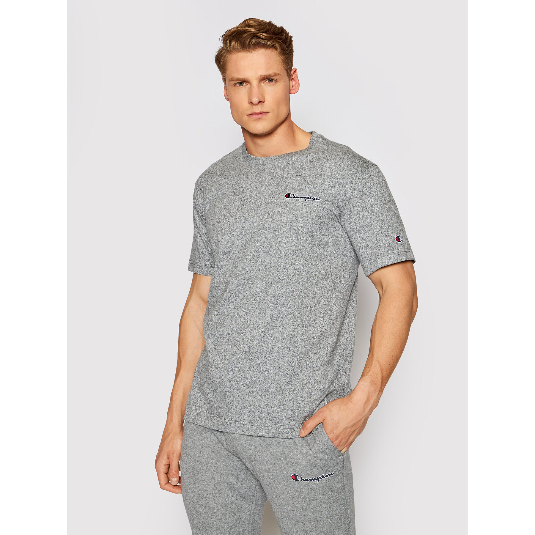 Champion Тишърт Small Script Logo 215940 Сив Comfort Fit - Pepit.bg
