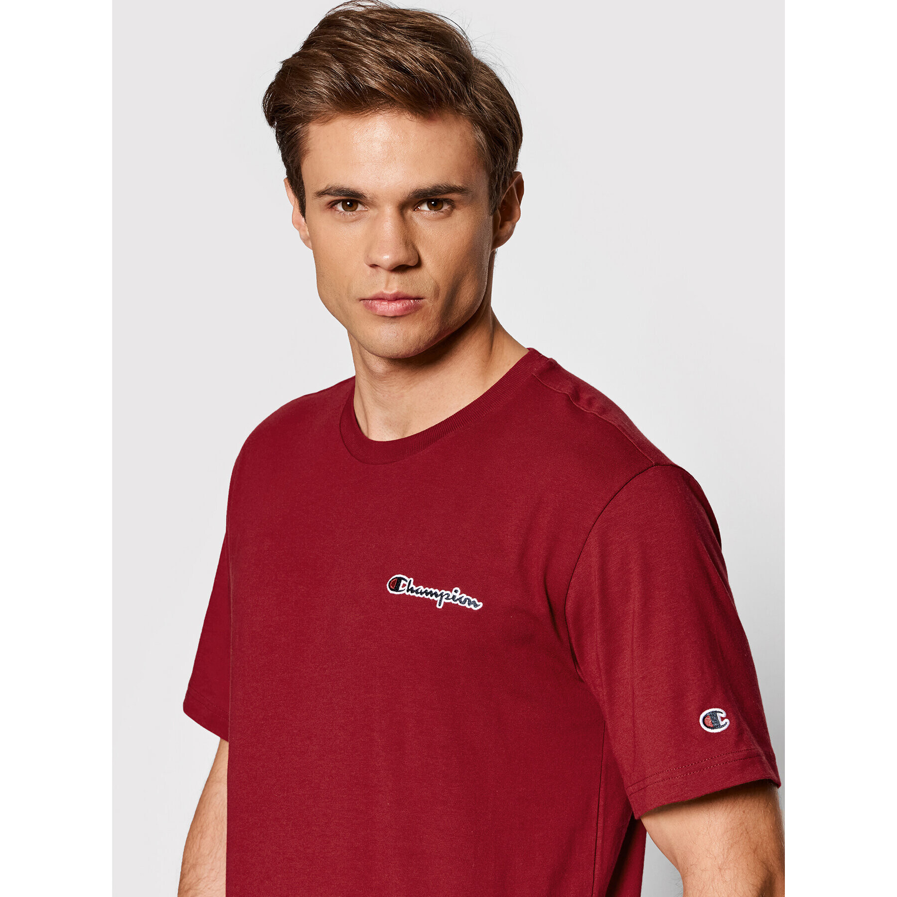 Champion Тишърт Small Script Logo 216480 Бордо Regular Fit - Pepit.bg