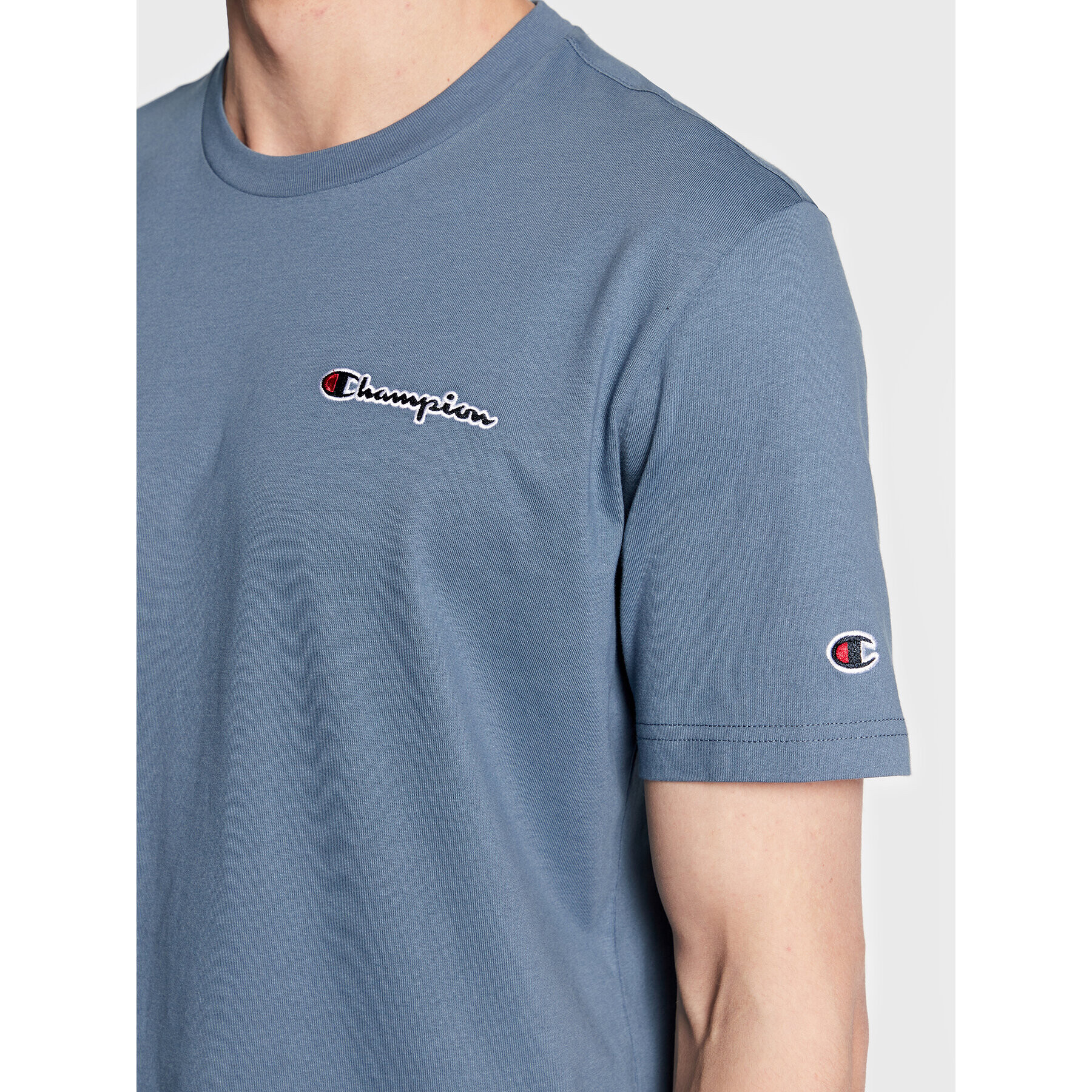Champion Тишърт Small Script Logo Embroidery 218006 Син Regular Fit - Pepit.bg