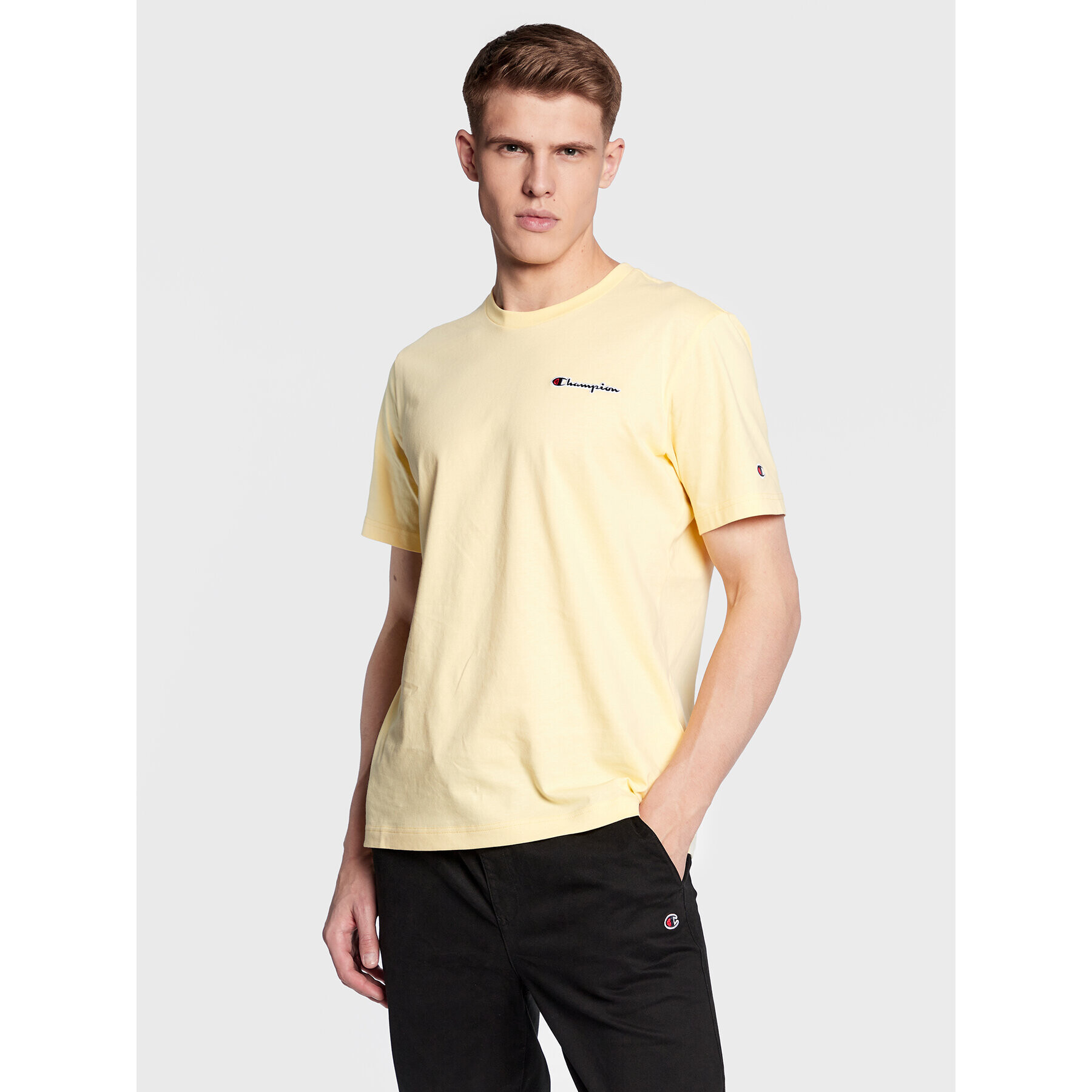 Champion Тишърт Small Script Logo Embroidery 218006 Жълт Regular Fit - Pepit.bg