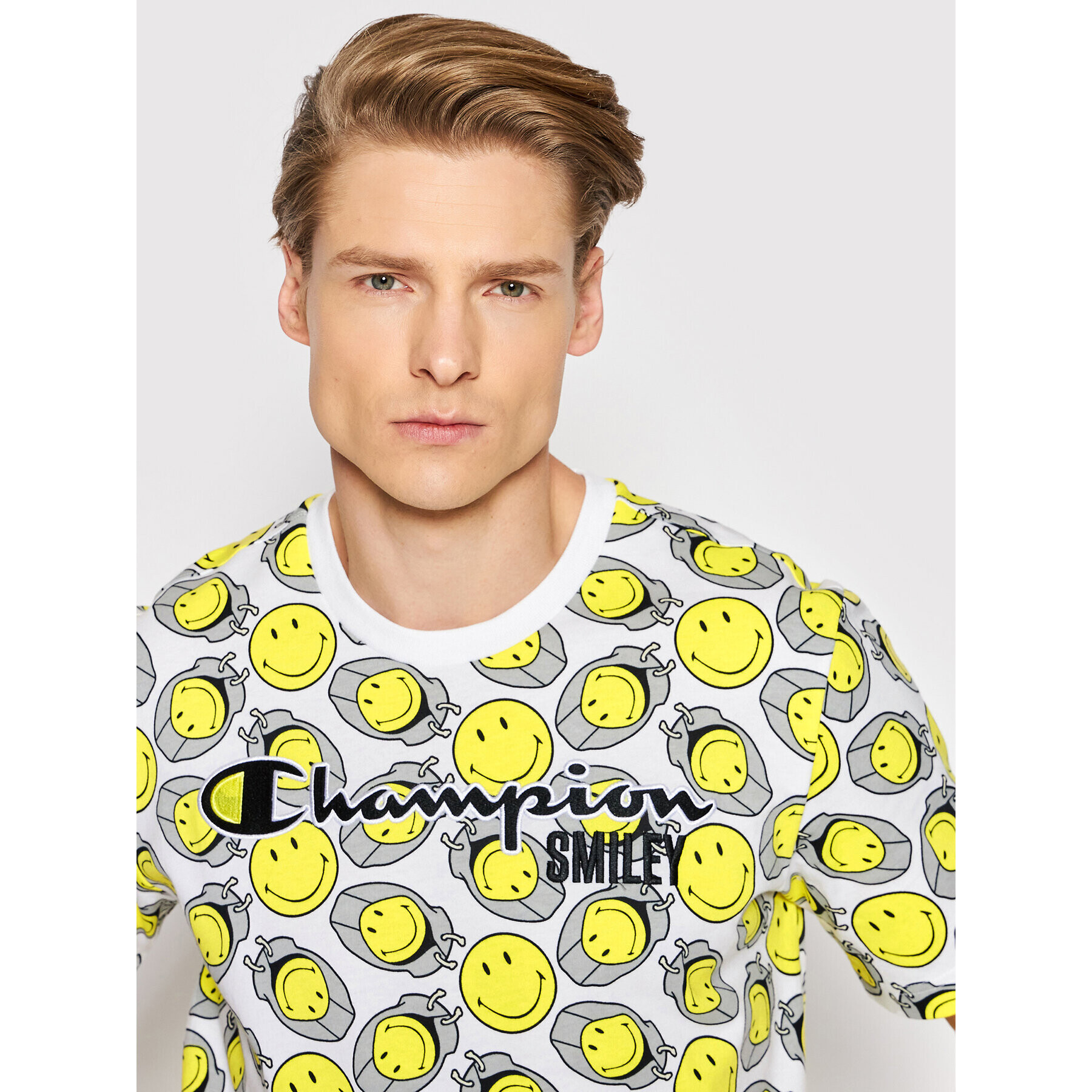 Champion Тишърт SMILEY 218223 Бял Regular Fit - Pepit.bg