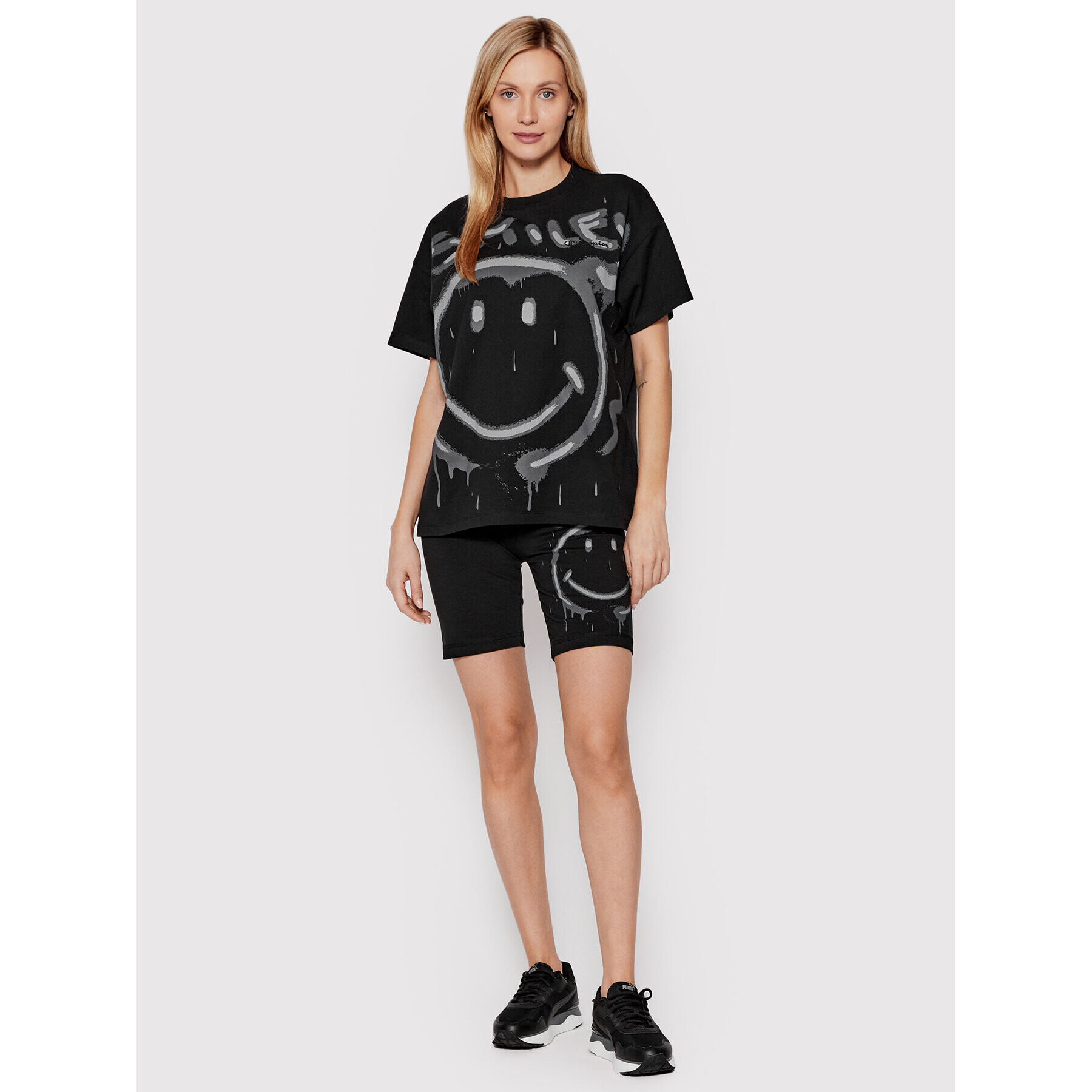 Champion Тишърт SMILEY 50th Anniversary Edition Graffiti Print 115937 Черен Custom Fit - Pepit.bg