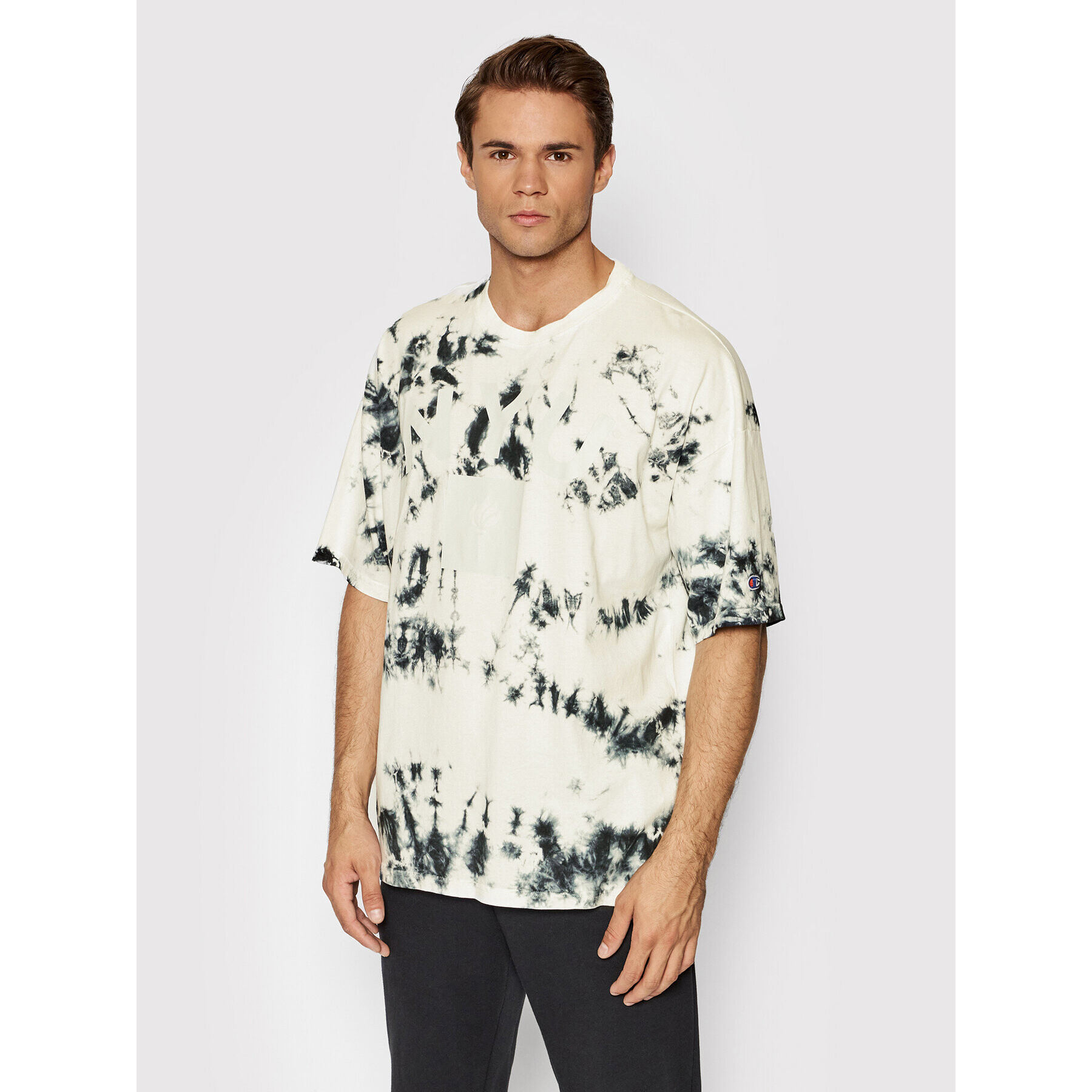 Champion Тишърт Tie Dye 216821 Бял Regular Fit - Pepit.bg