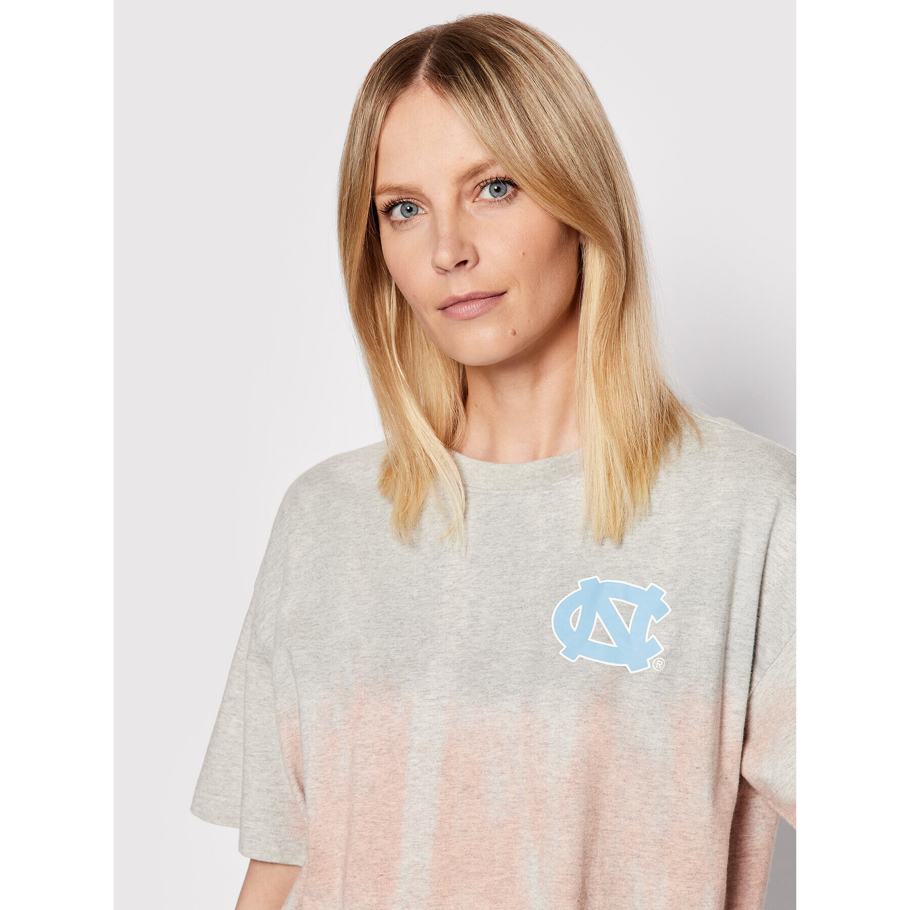 Champion Тишърт Tie-Dye University Logo 115226 Цветен Boxy Fit - Pepit.bg