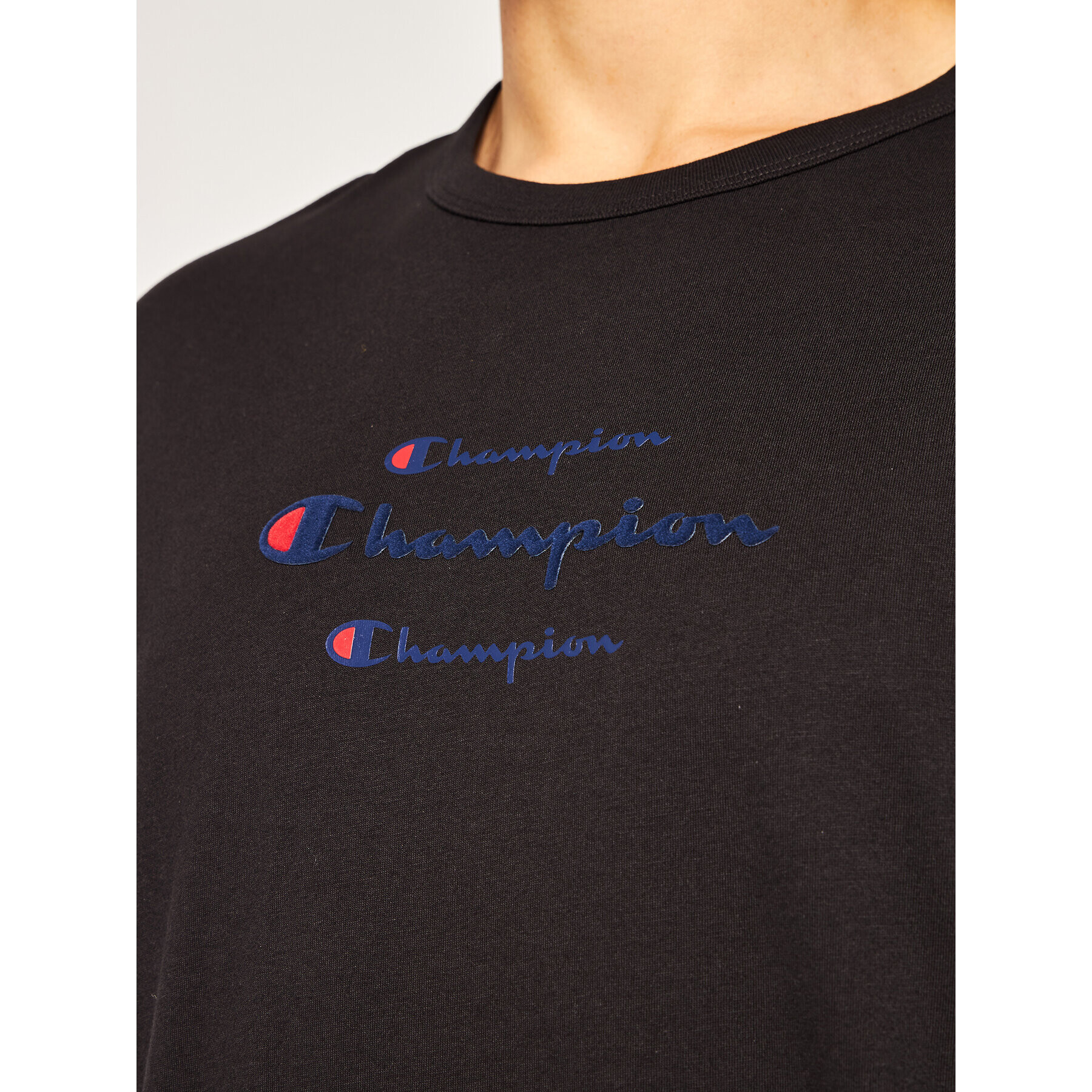 Champion Тишърт Triple Script 214330 Черен Regular Fit - Pepit.bg