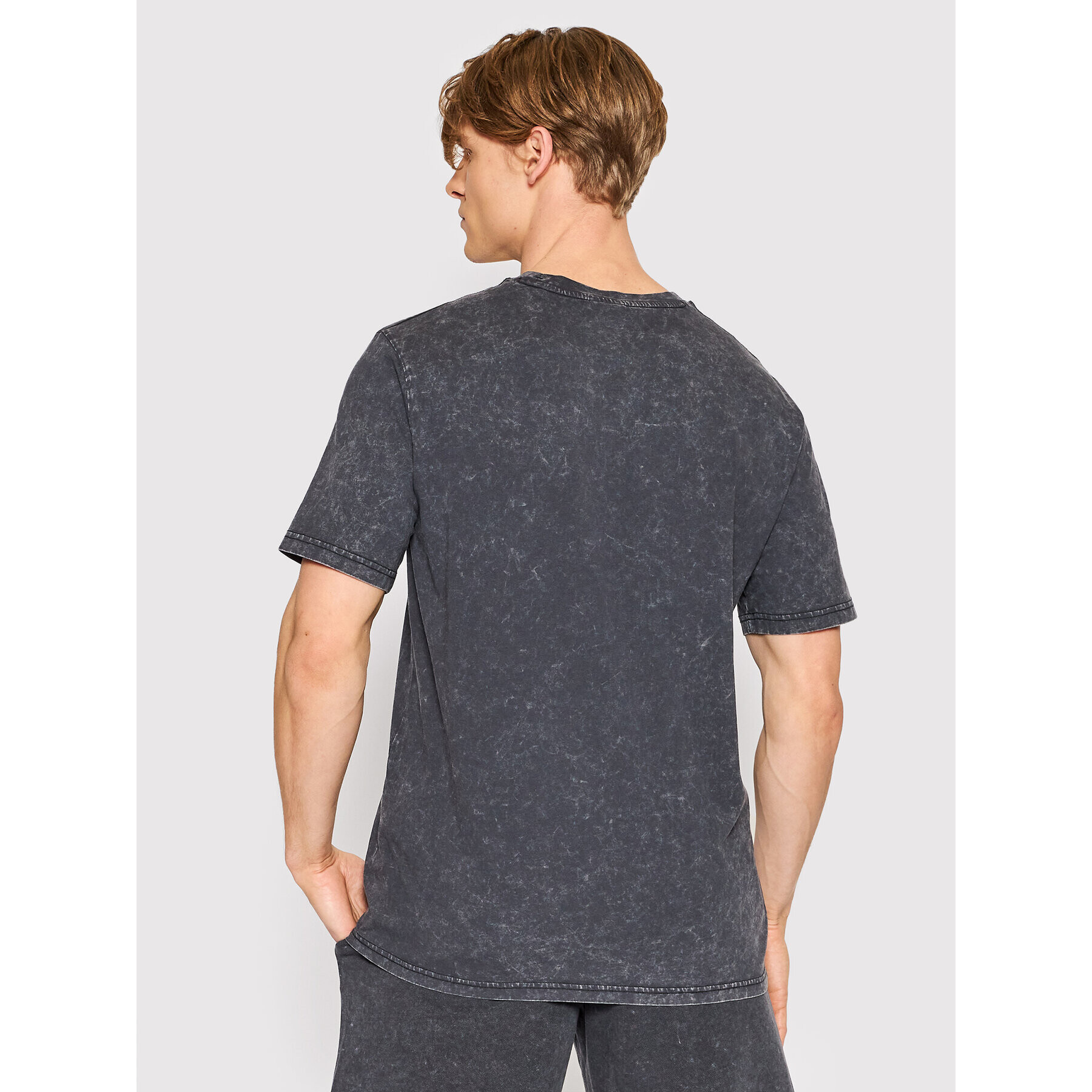 Champion Тишърт Urban Leisure 217088 Черен Regular Fit - Pepit.bg