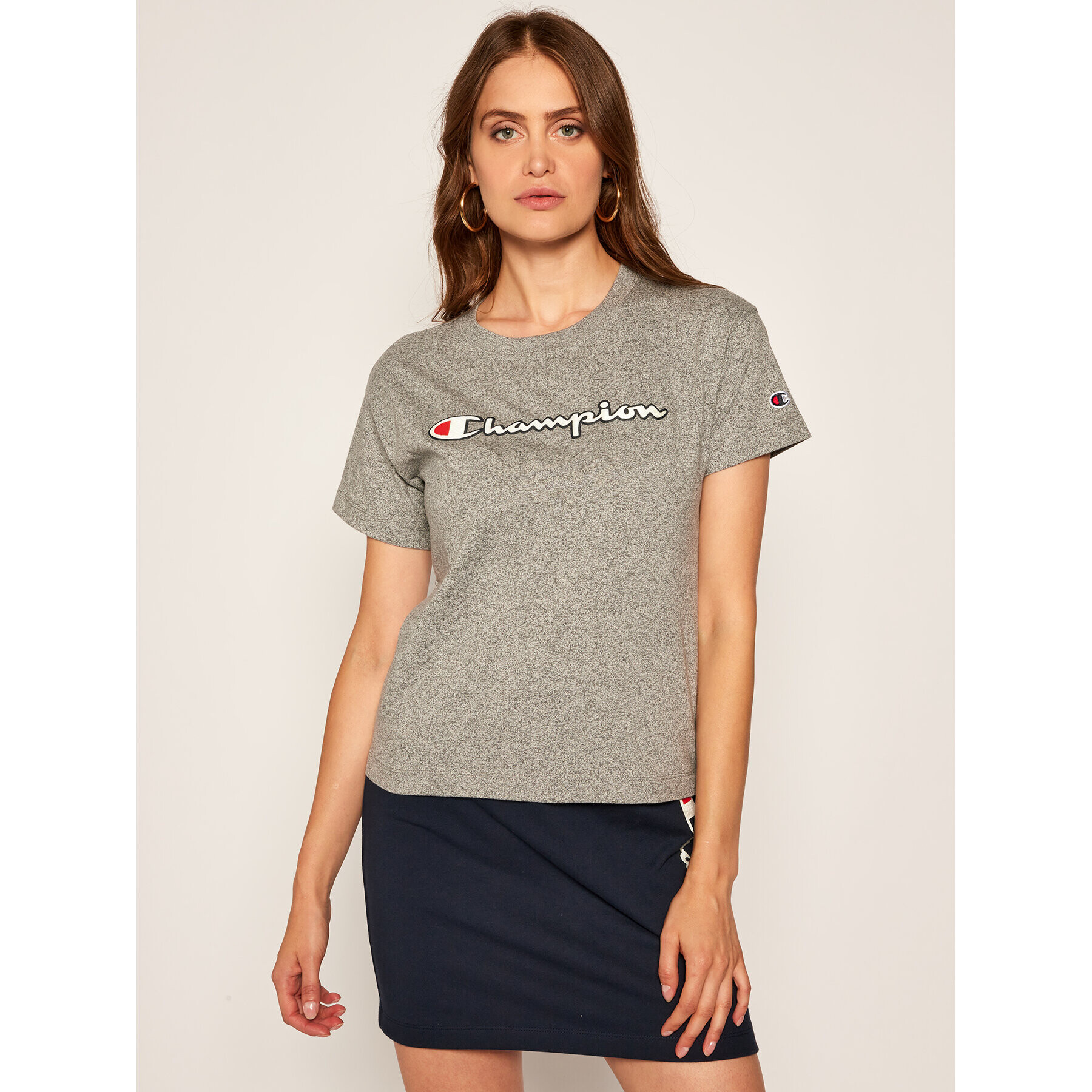 Champion Тишърт Vintage Script Logo 112650 Сив Custom Fit - Pepit.bg