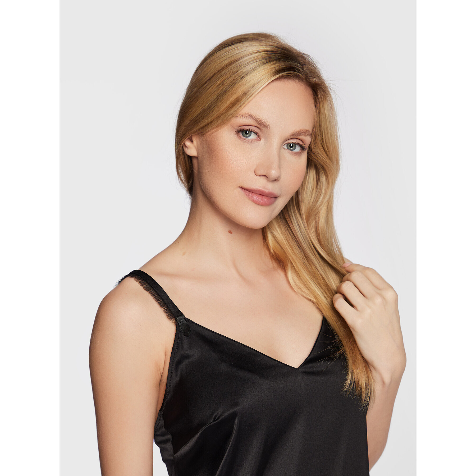 Chantal Thomass Нощница Fascinante T220374 Черен Regular Fit - Pepit.bg