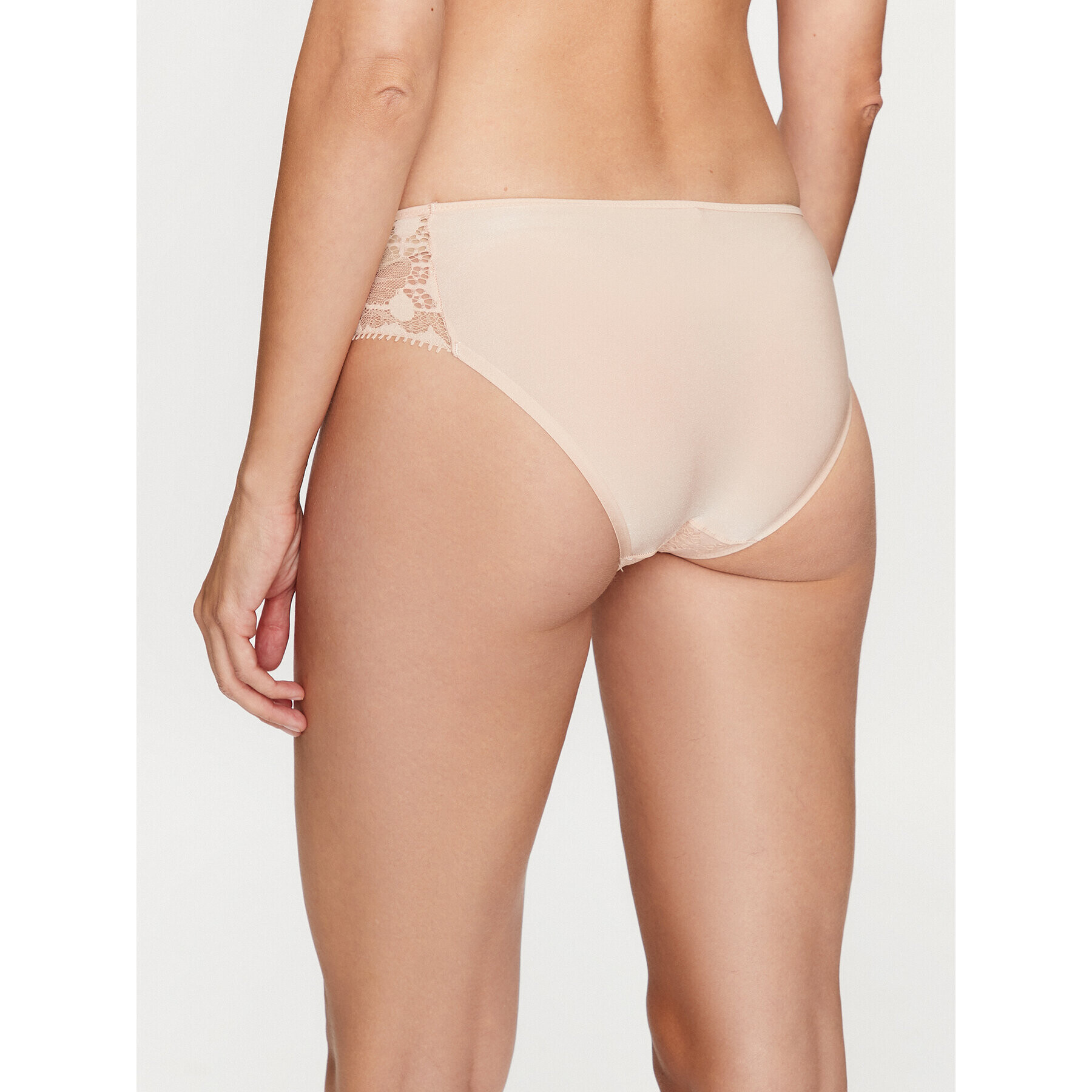 Chantelle Класически дамски бикини Day To Night C15F30 Бежов - Pepit.bg