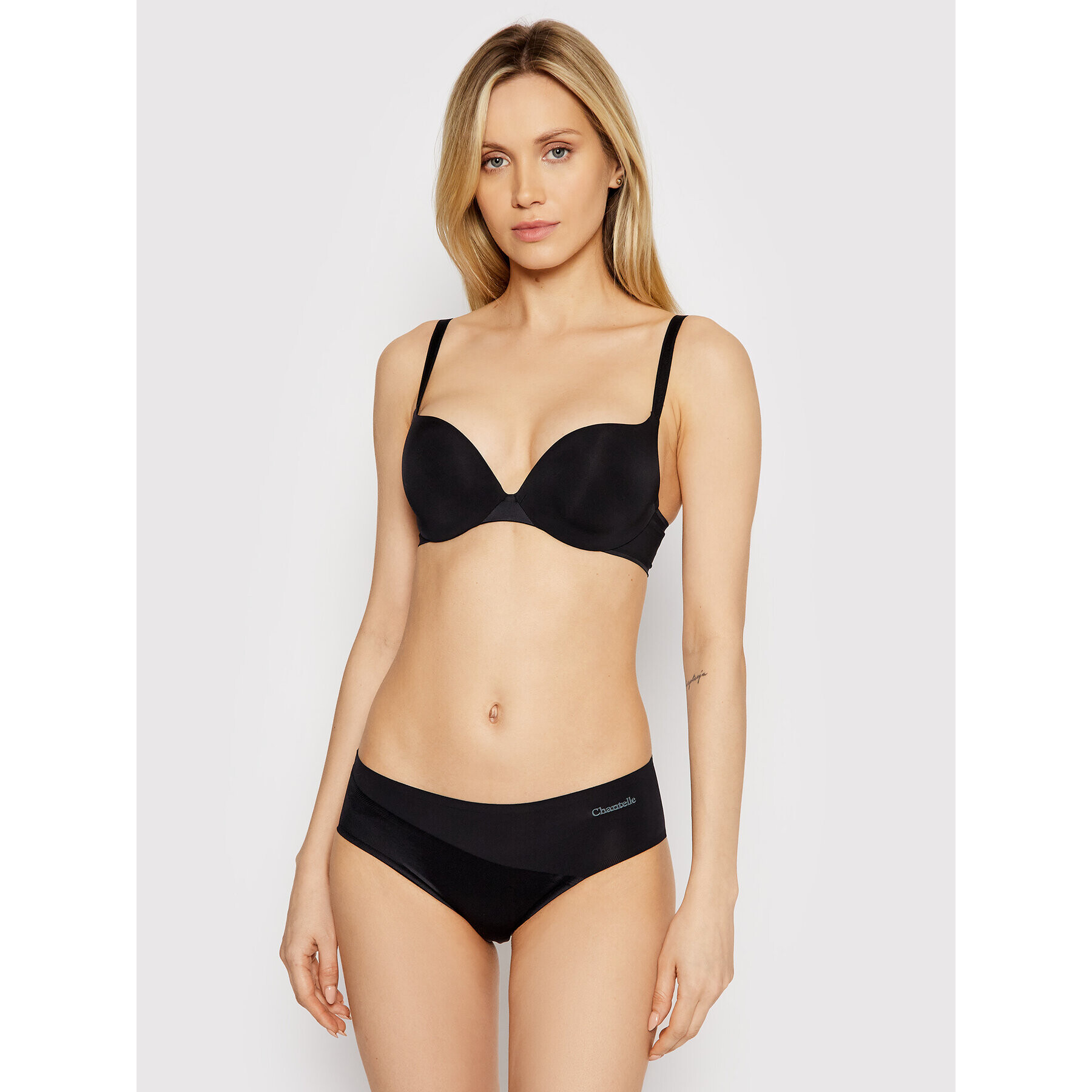 Chantelle Класически дамски бикини Essential C15G40 Черен - Pepit.bg