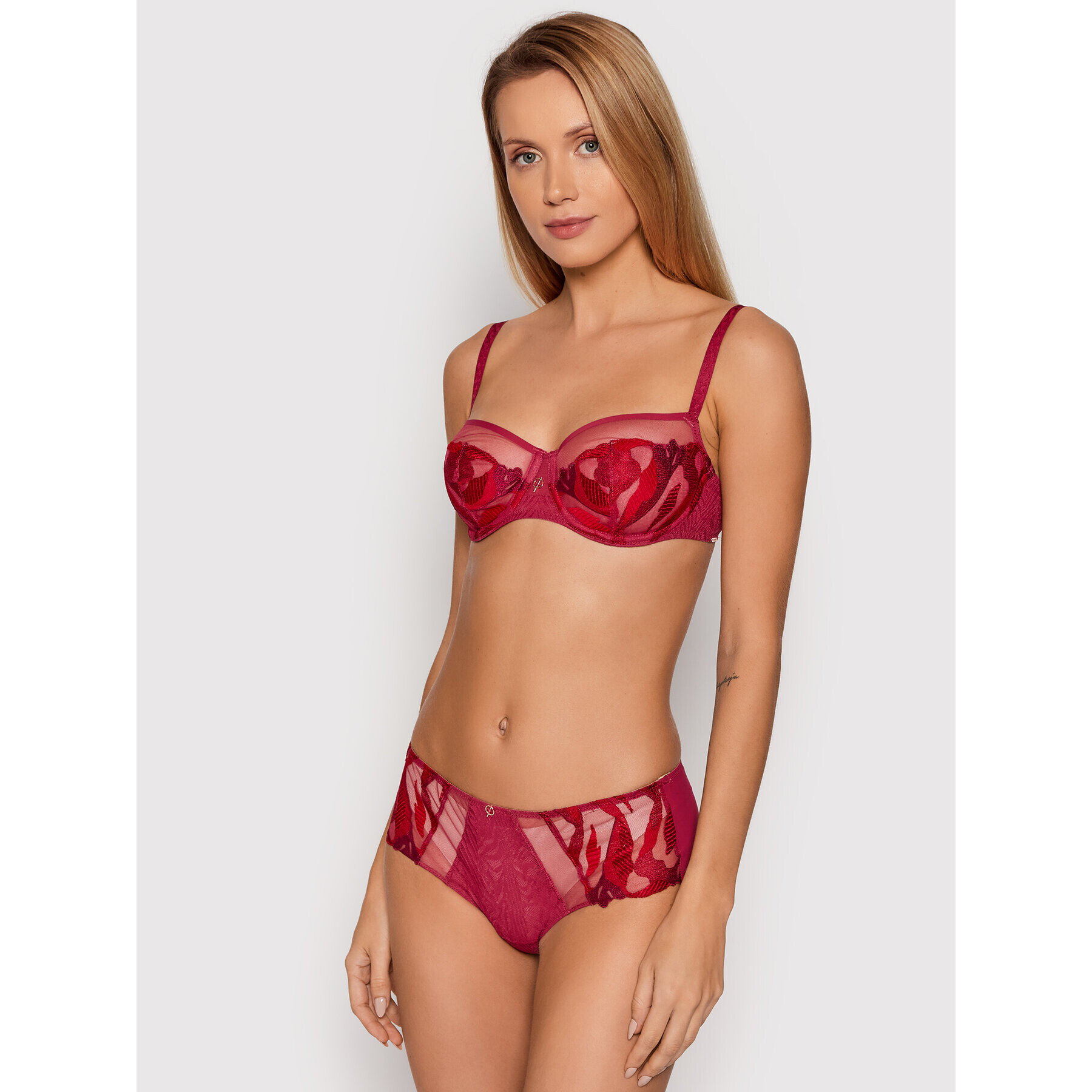 Chantelle Класически дамски бикини Montaigne C19J40 Бордо - Pepit.bg