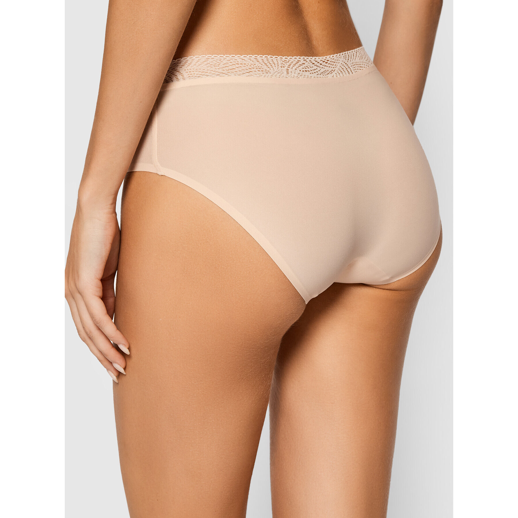 Chantelle Класически дамски бикини Soft Stretch C11G40 Бежов - Pepit.bg