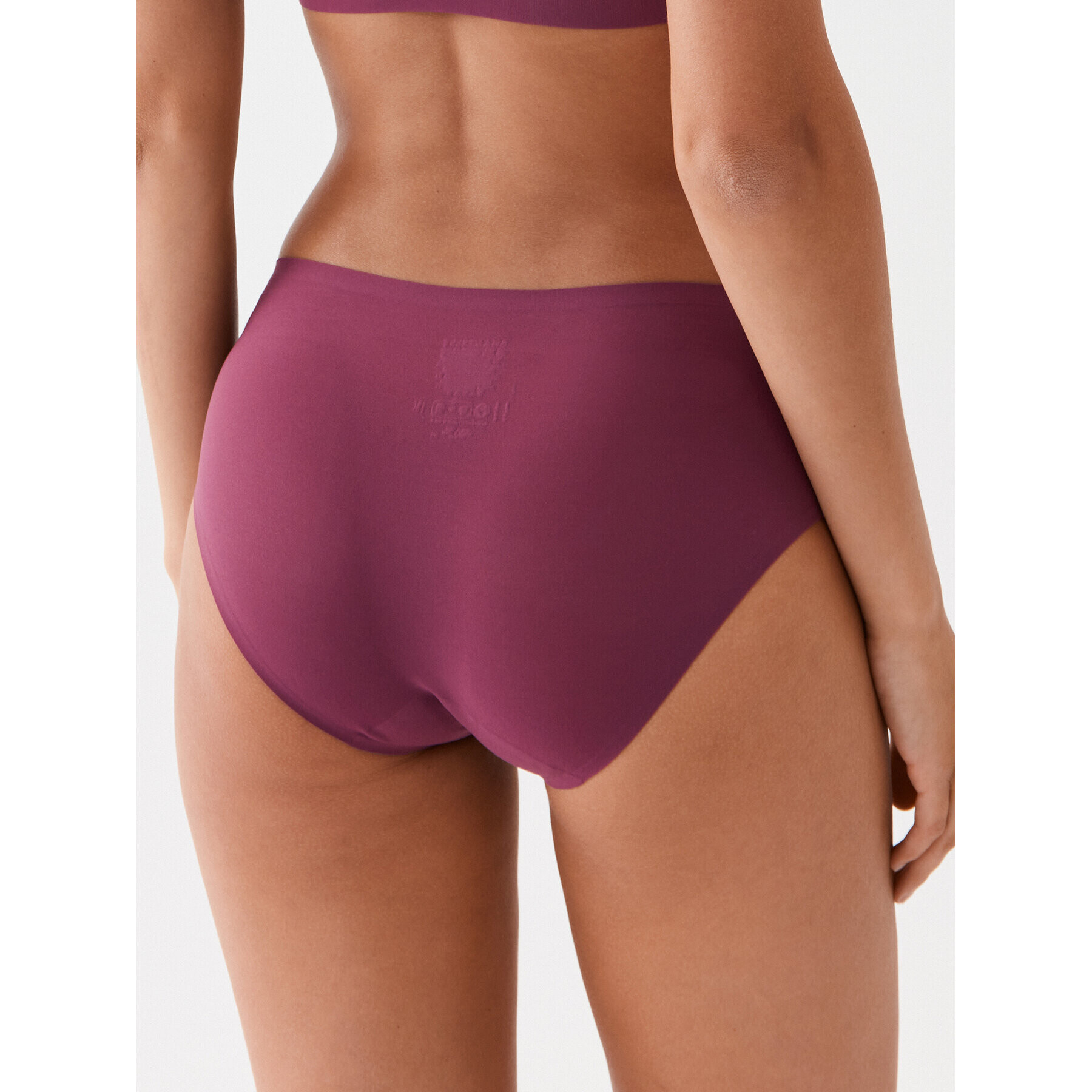 Chantelle Класически дамски бикини Softstretch C26440 Виолетов - Pepit.bg