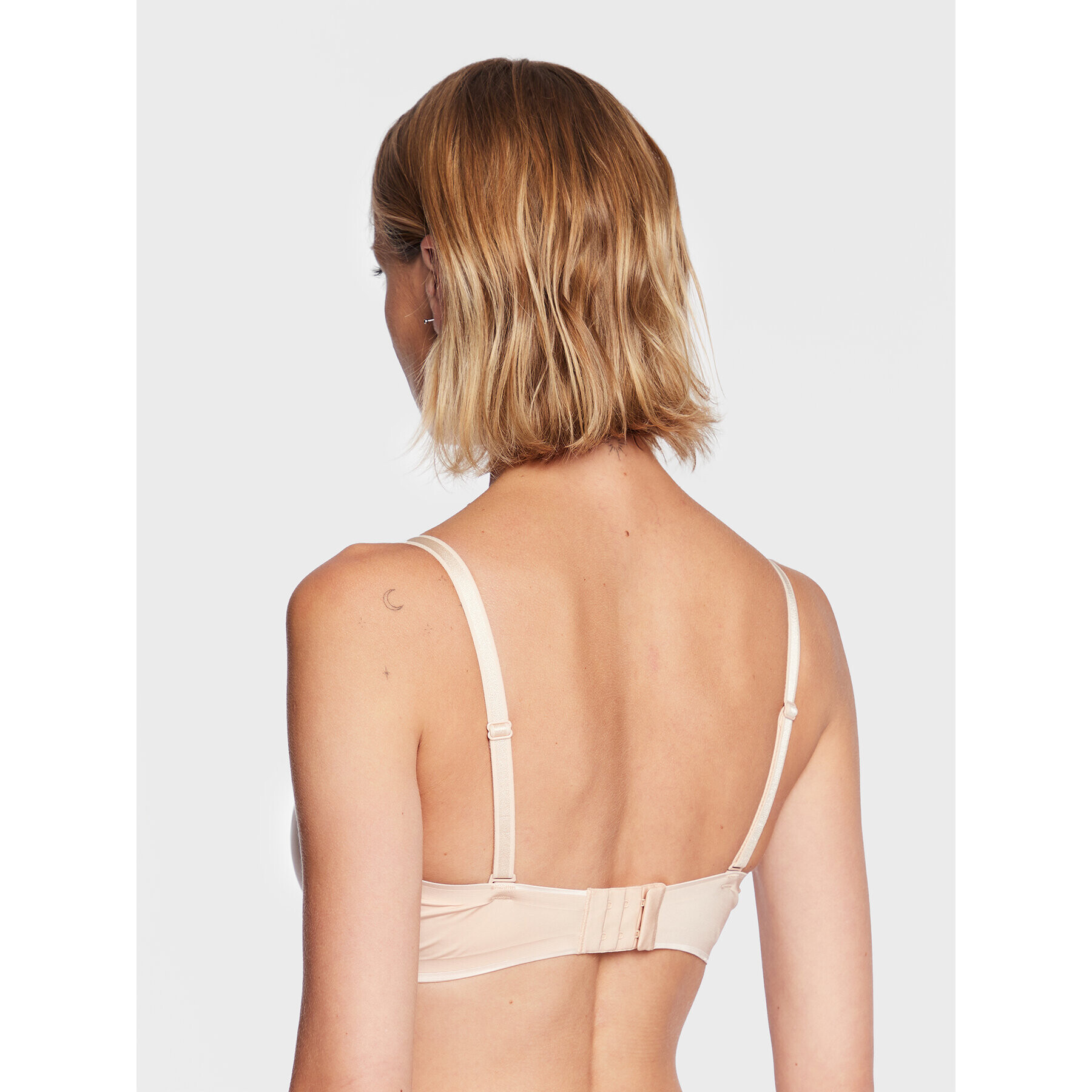 Chantelle Сутиен тип Бардо Essential C15G50 Бежов - Pepit.bg